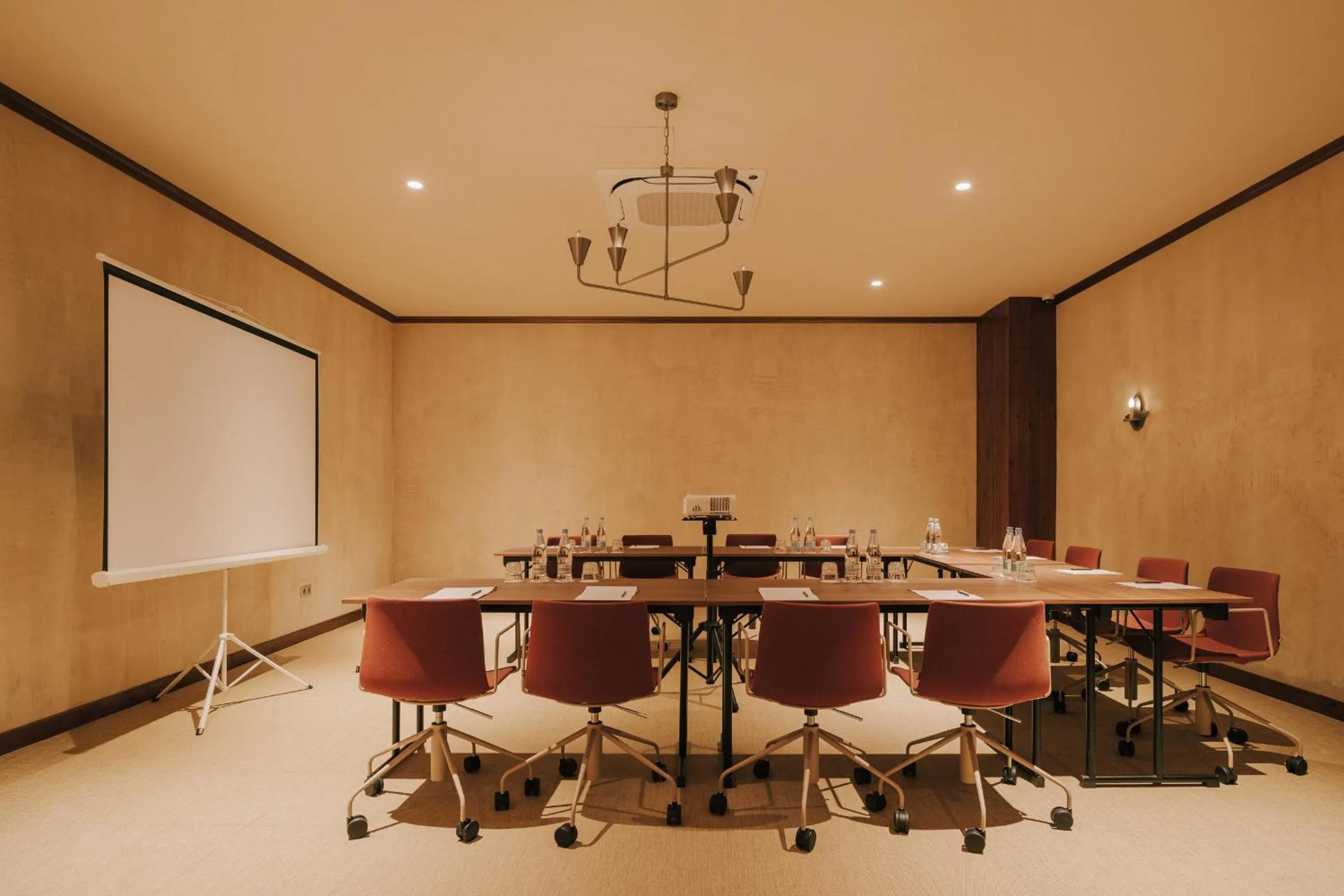 Meeting/conference room in Pabellon Hotel
