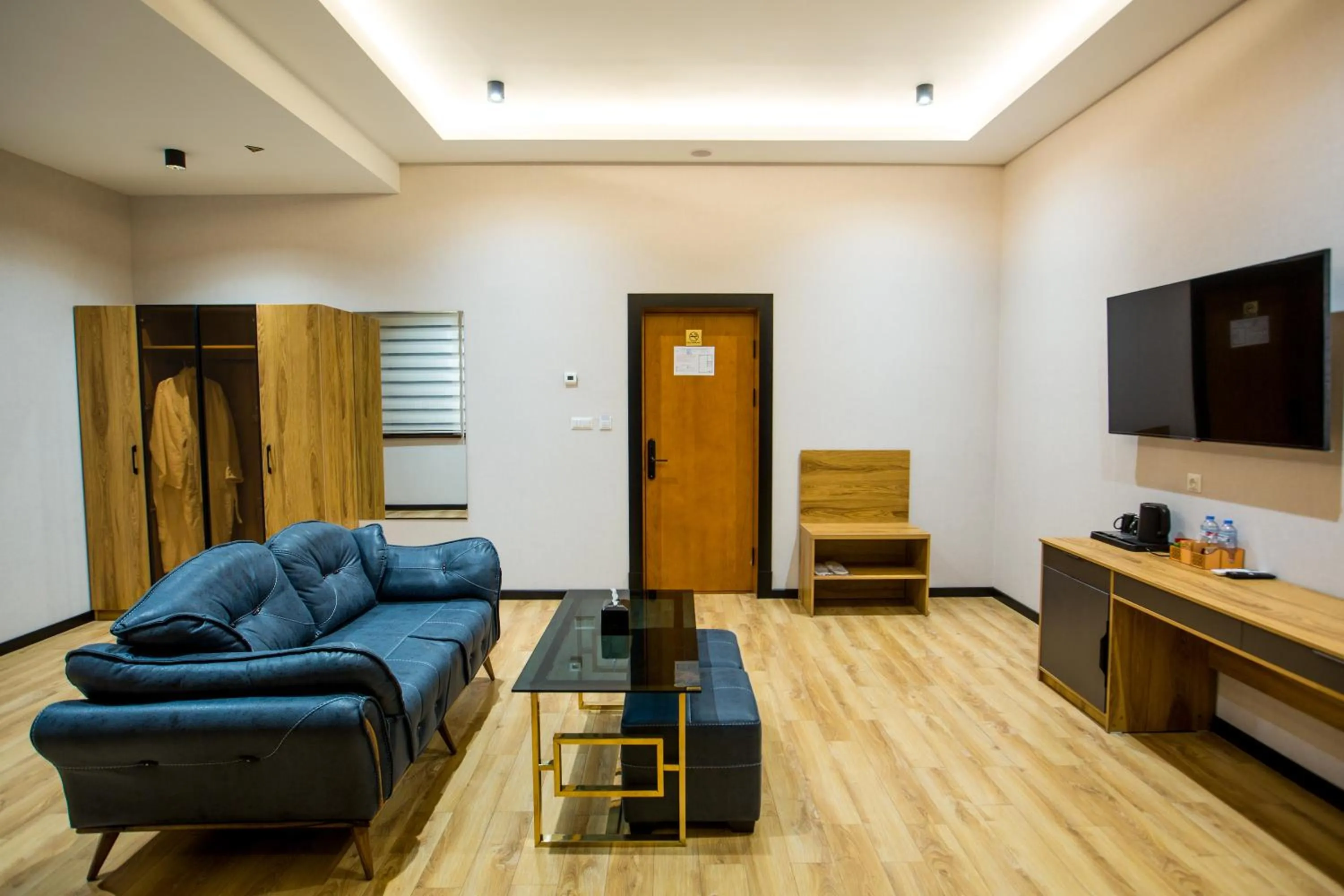 Seating area in Ajwa Plaza Premium Hotel