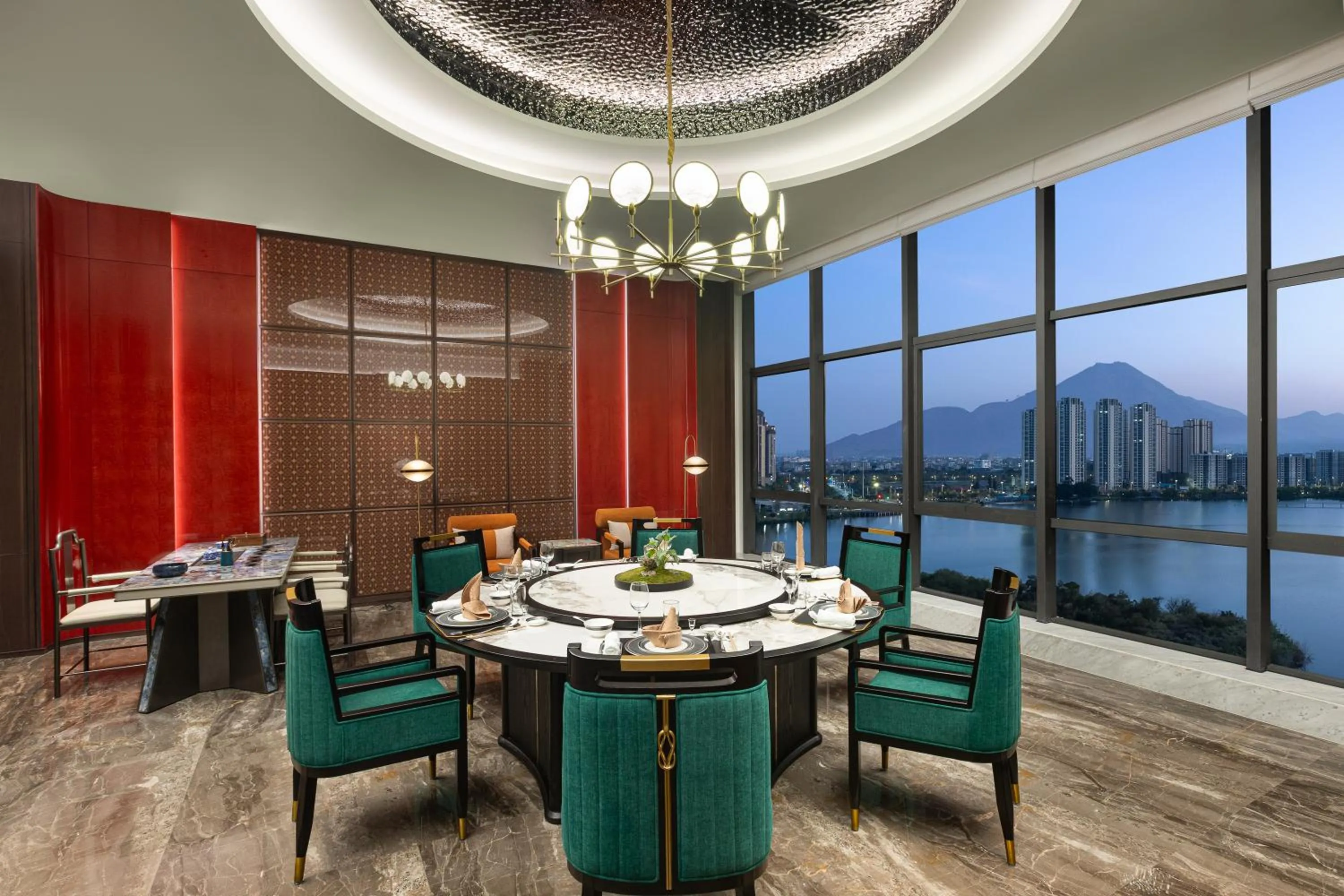 Restaurant/places to eat in Crowne Plaza Putian by IHG