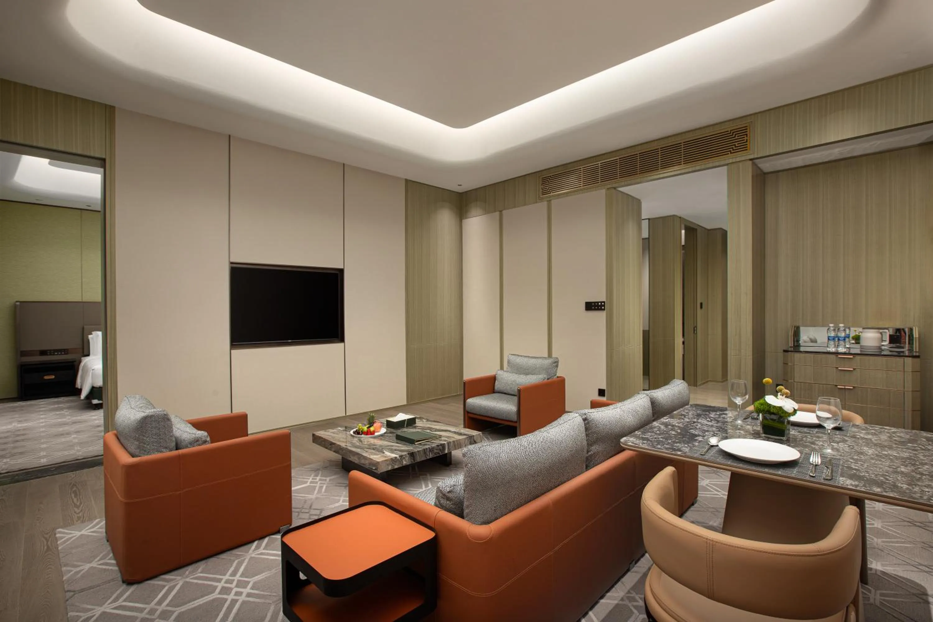 Living room in Crowne Plaza Putian by IHG