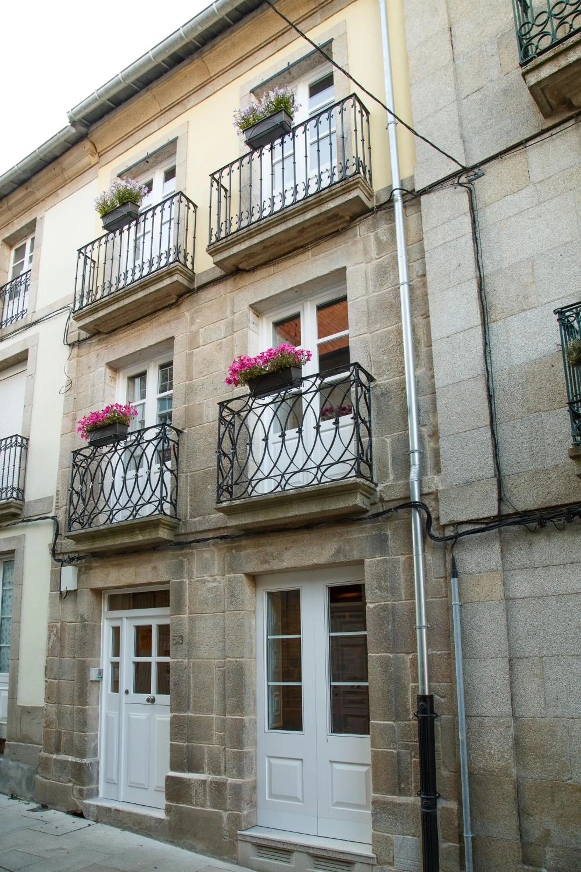 Facade/entrance in Casa Baran