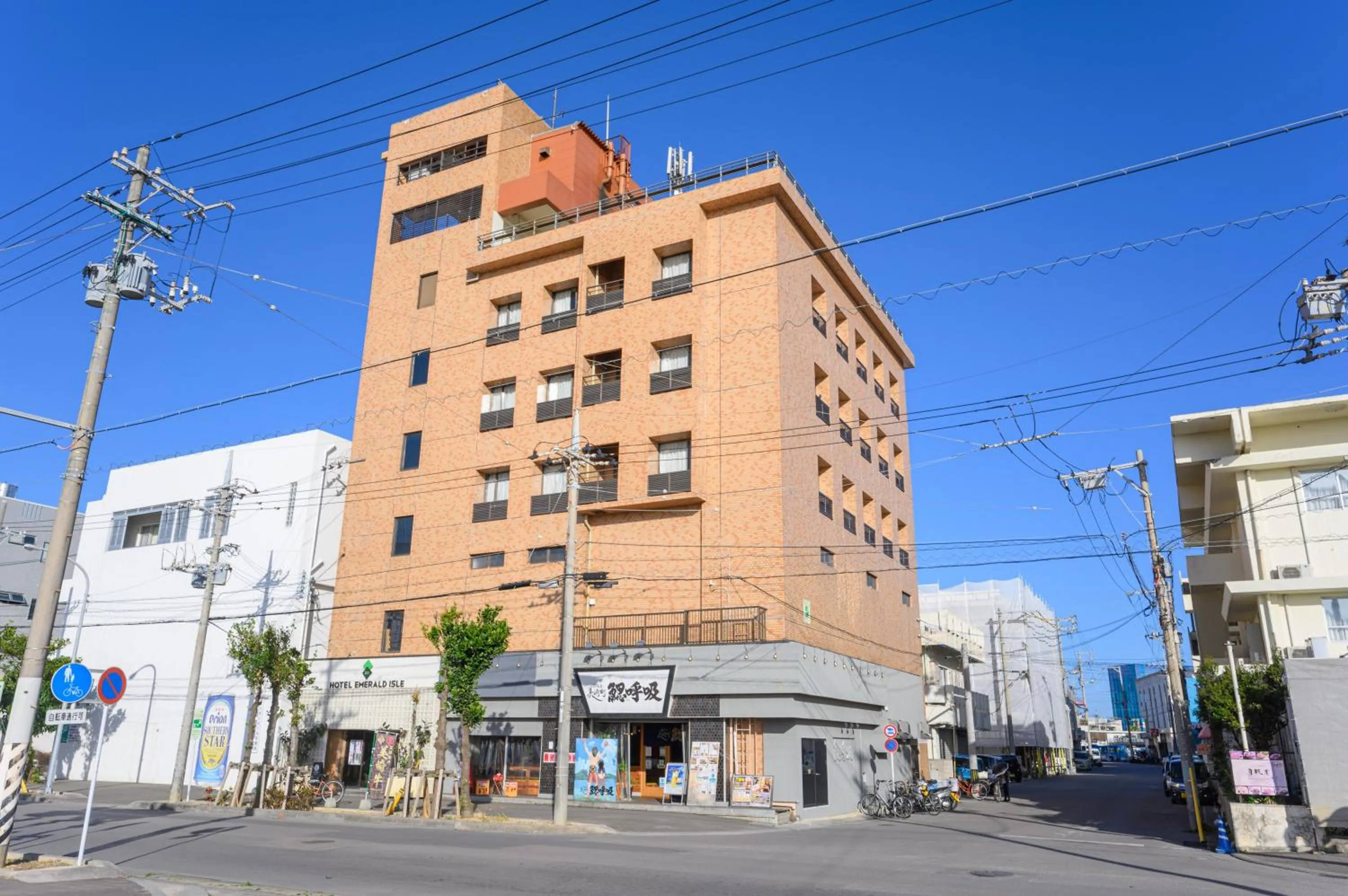 Property building in Hotel Emerald Isle Ishigakijima