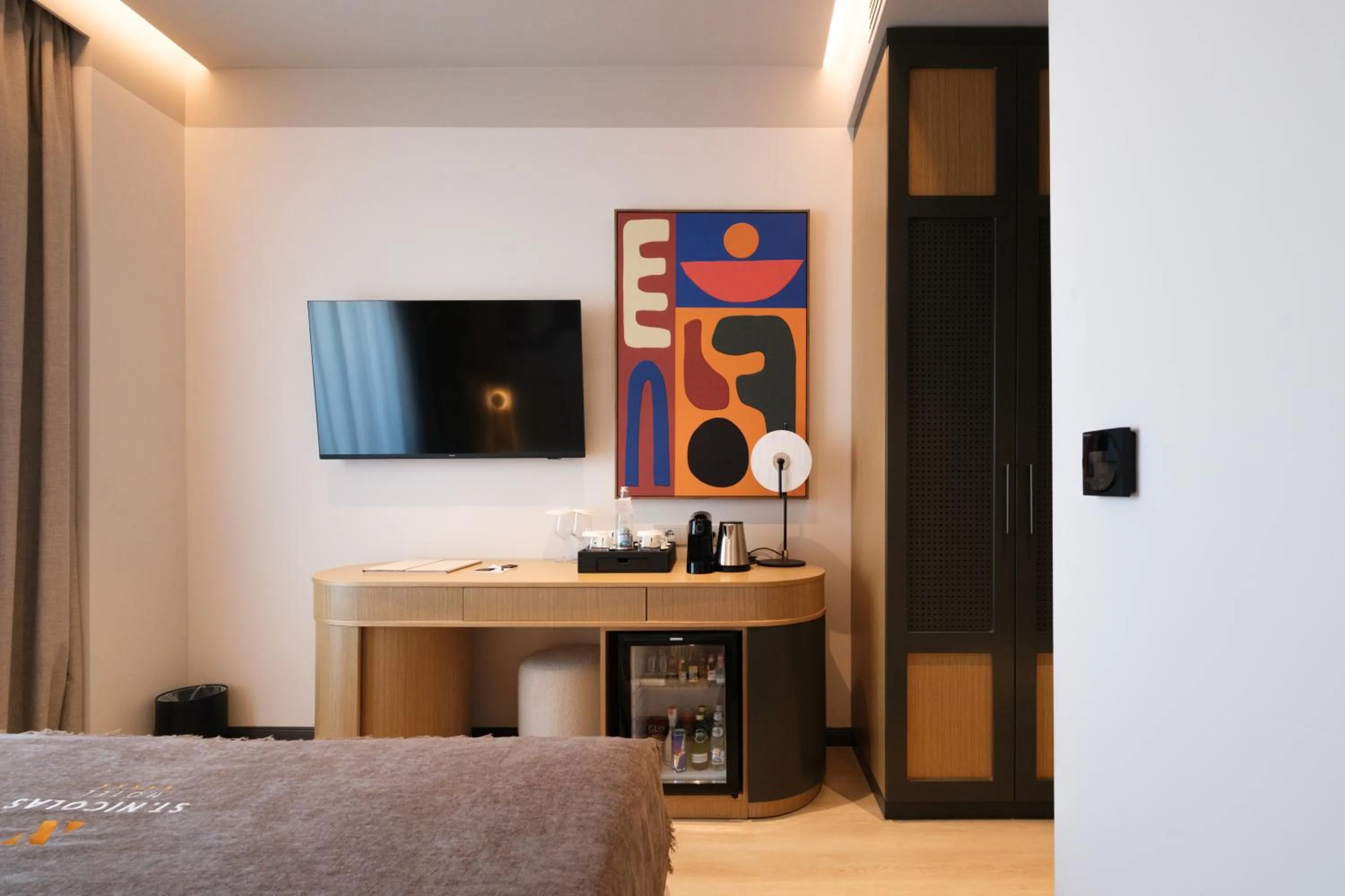 Bed in Saint Nicolas Hotel