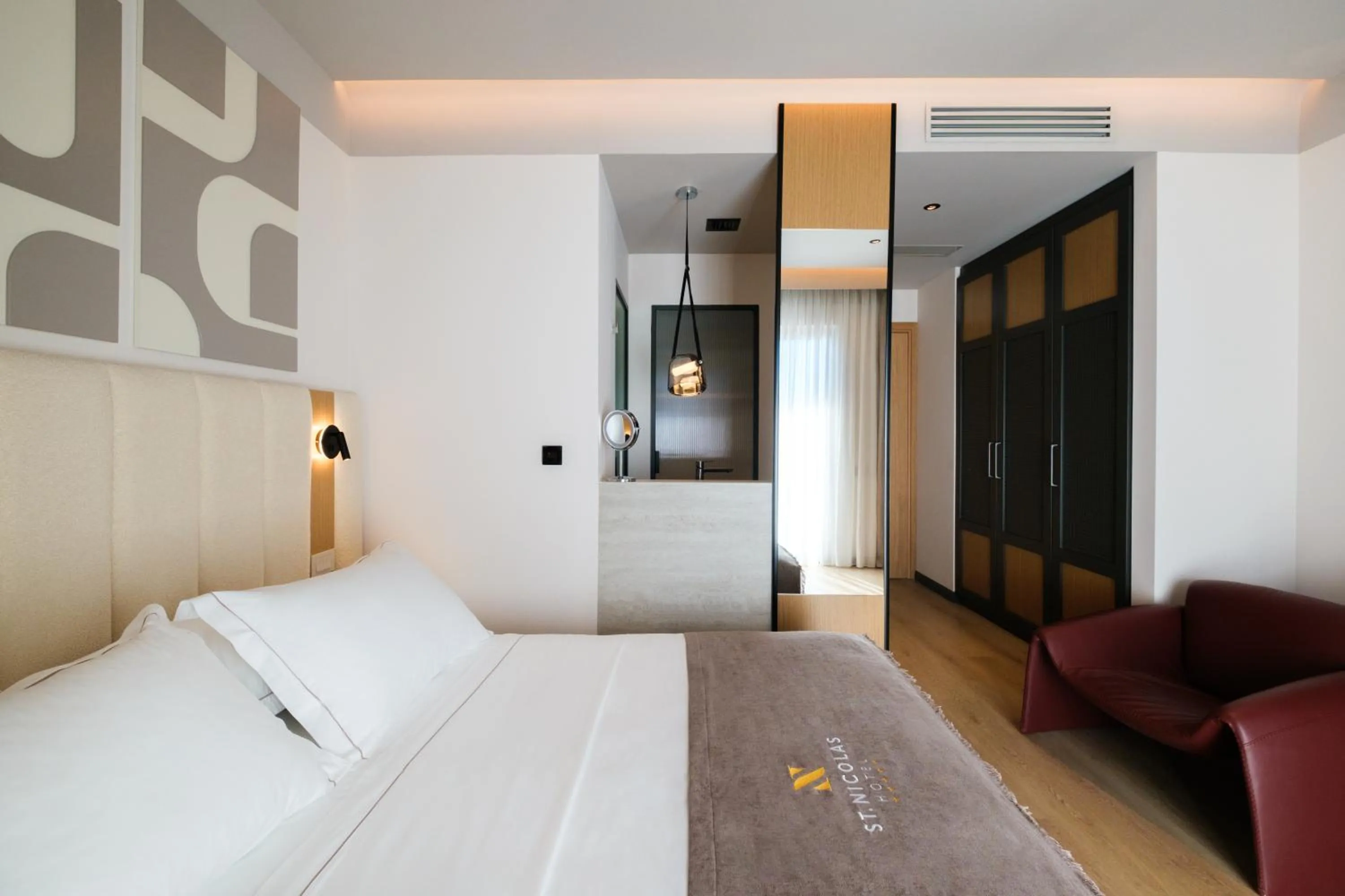 Bed in Saint Nicolas Hotel