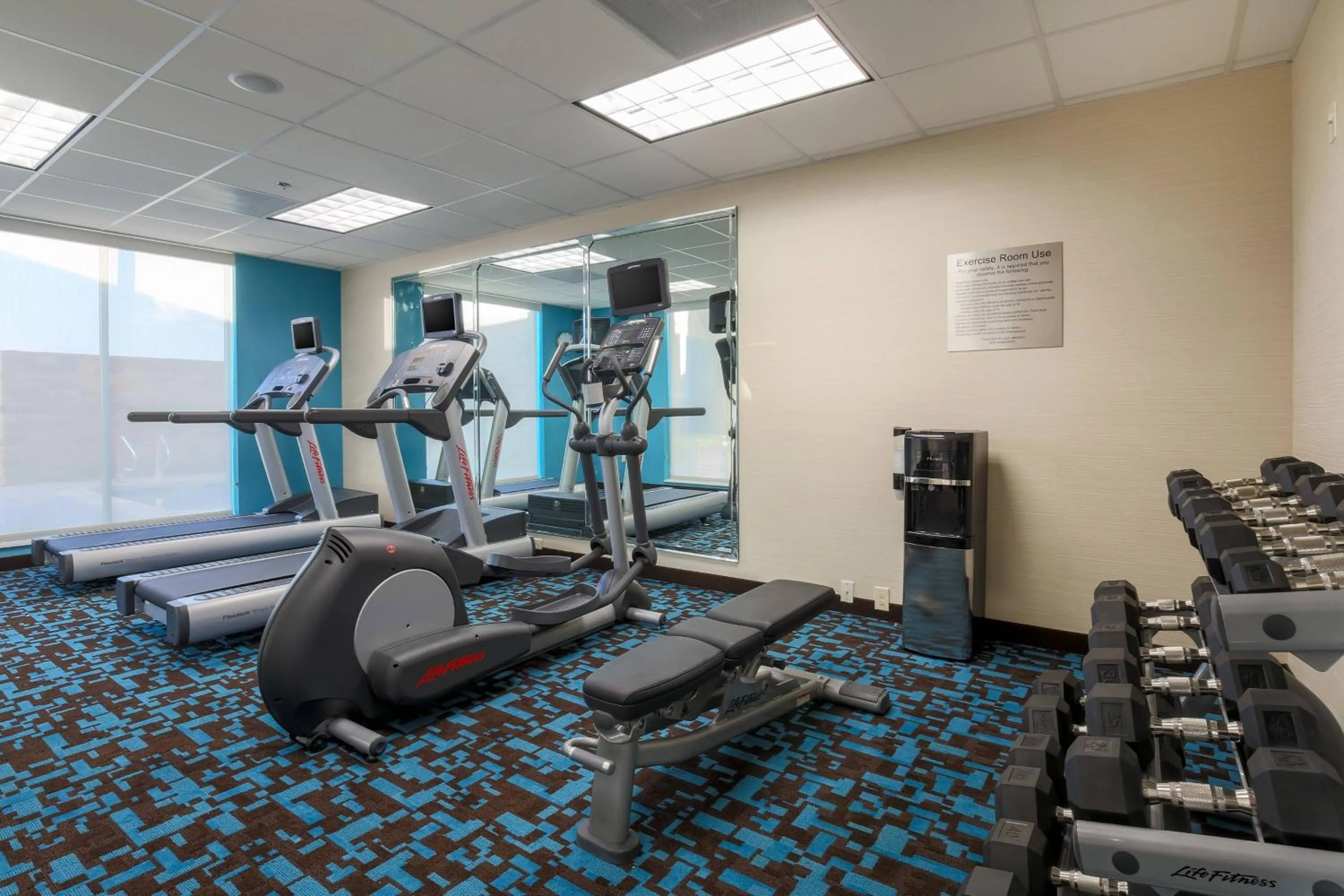 Fitness centre/facilities in Fairfield Inn & Suites by Marriott Cotulla
