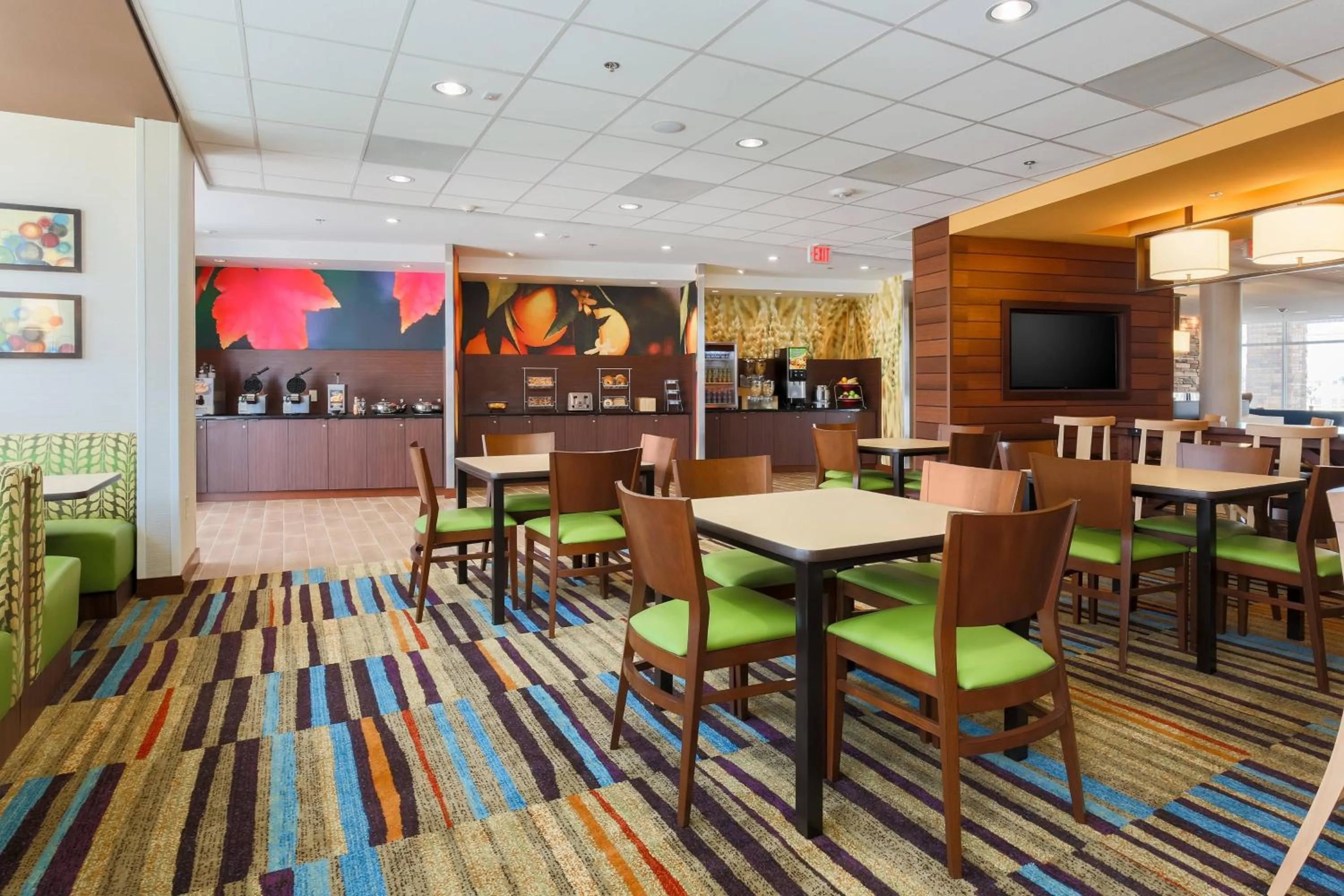 Breakfast in Fairfield Inn & Suites by Marriott Cotulla