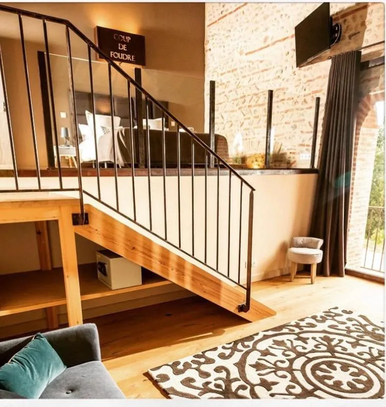 Photo of the whole room in Mas Latour Lavail