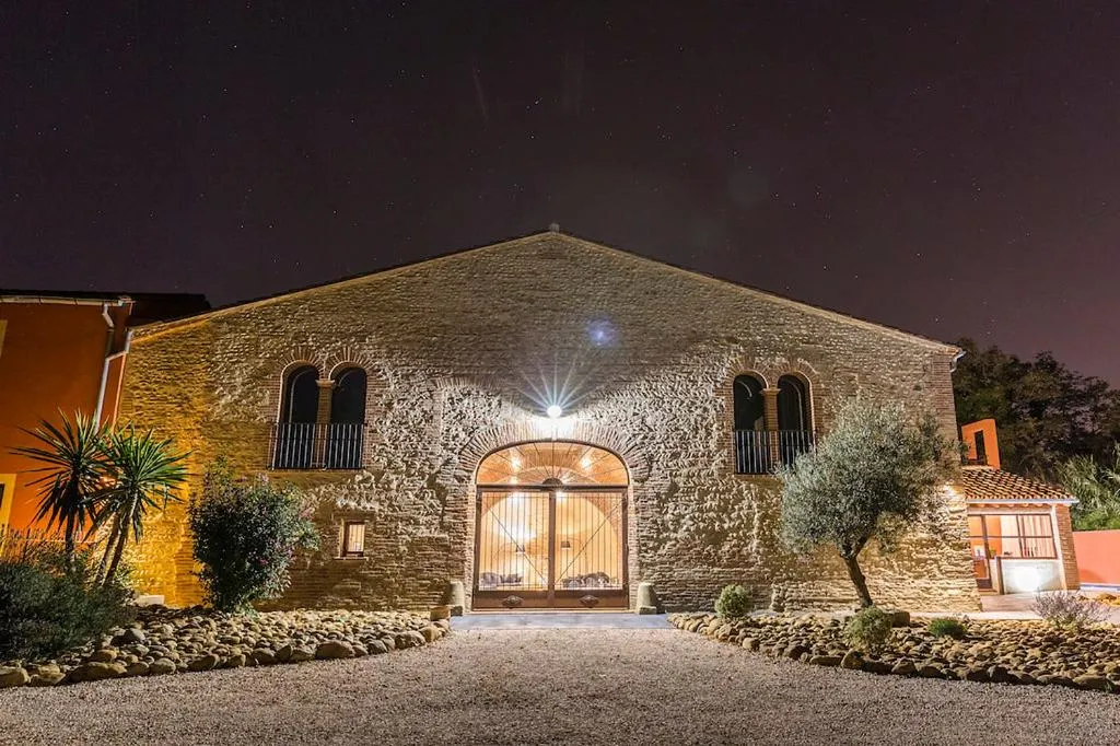 Property building in Mas Latour Lavail