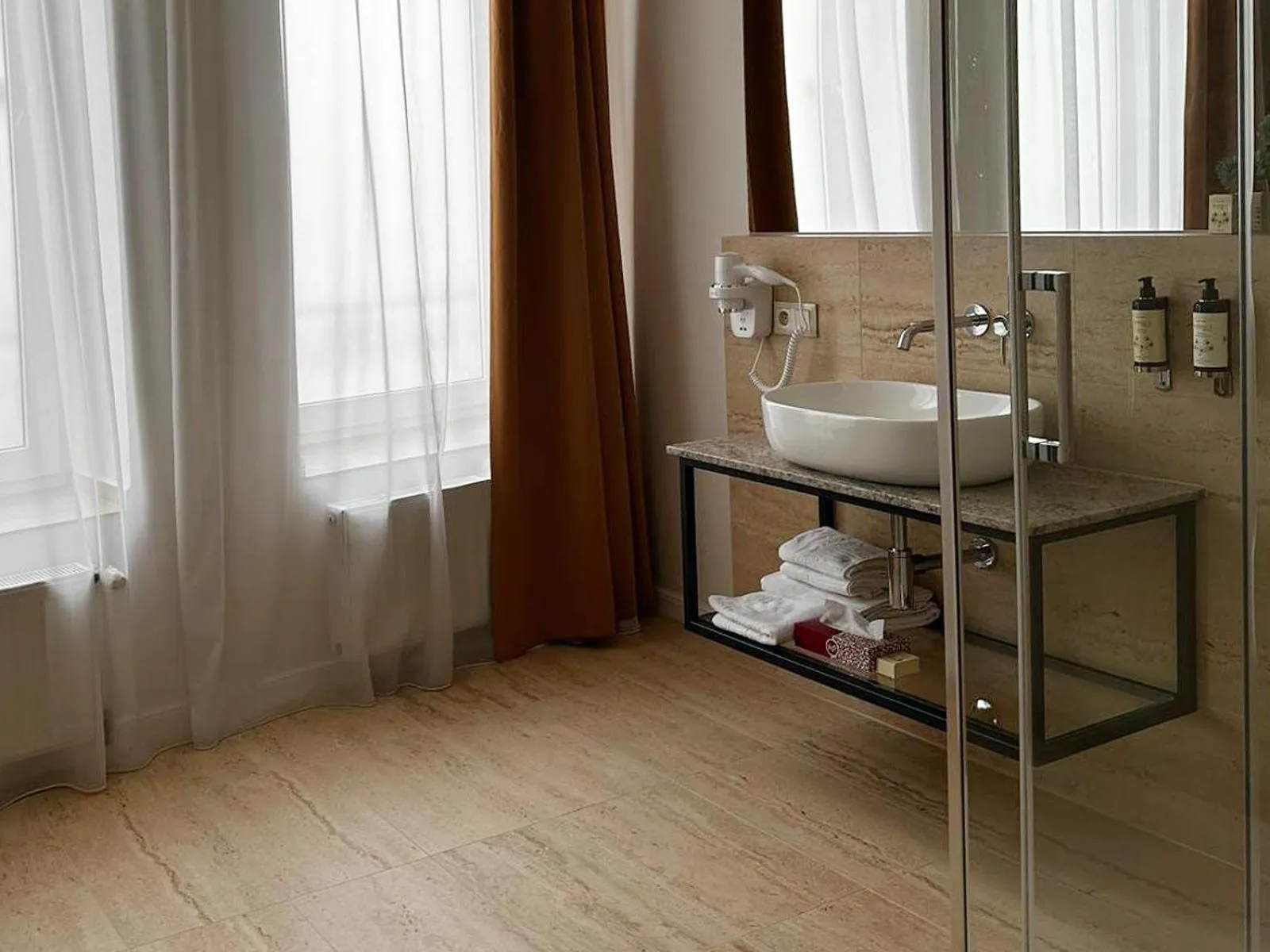 Shower in Wellness Hotel Pivovar Monopol