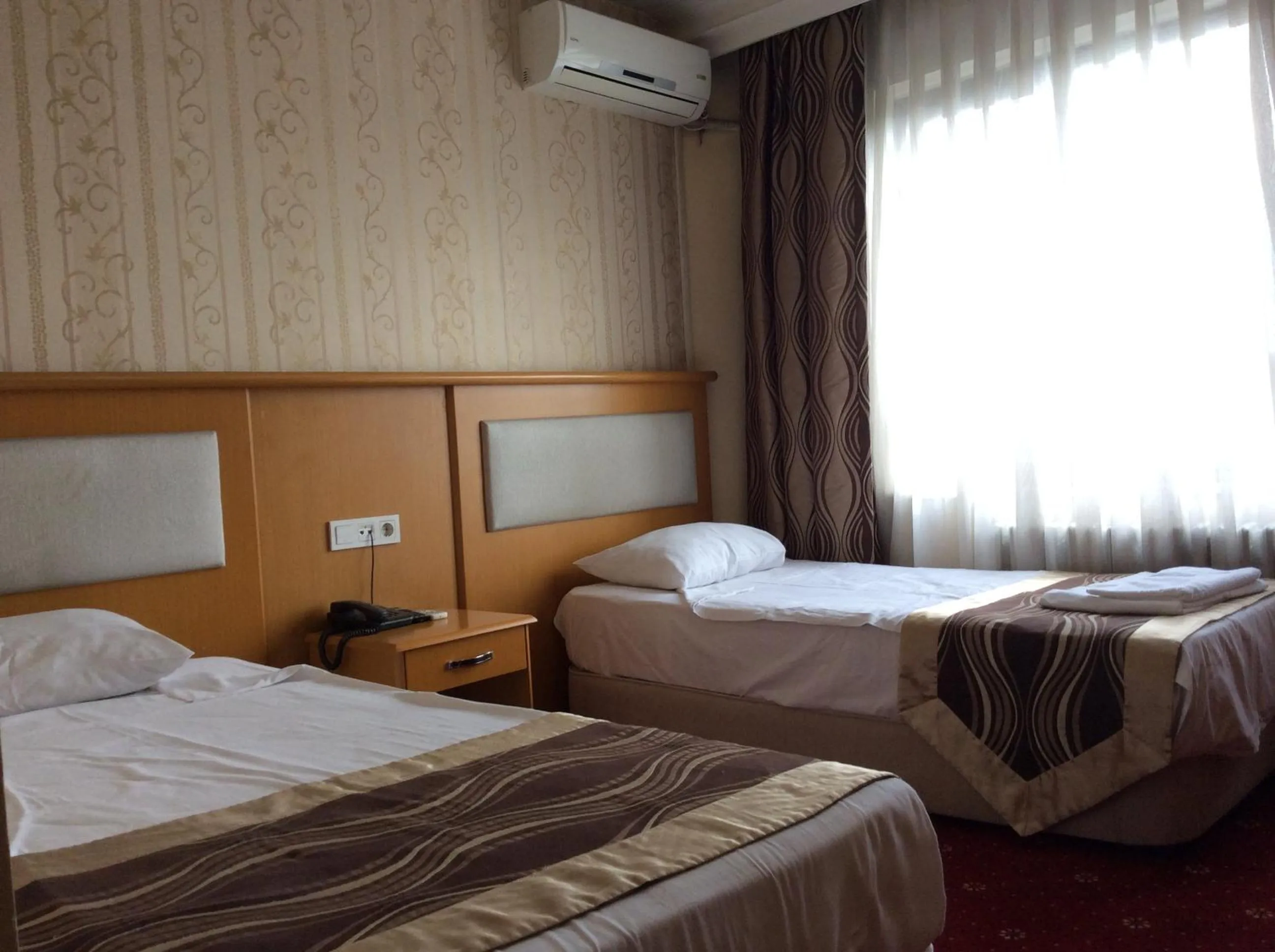 Photo of the whole room, Bed in Ilıcak Hotel