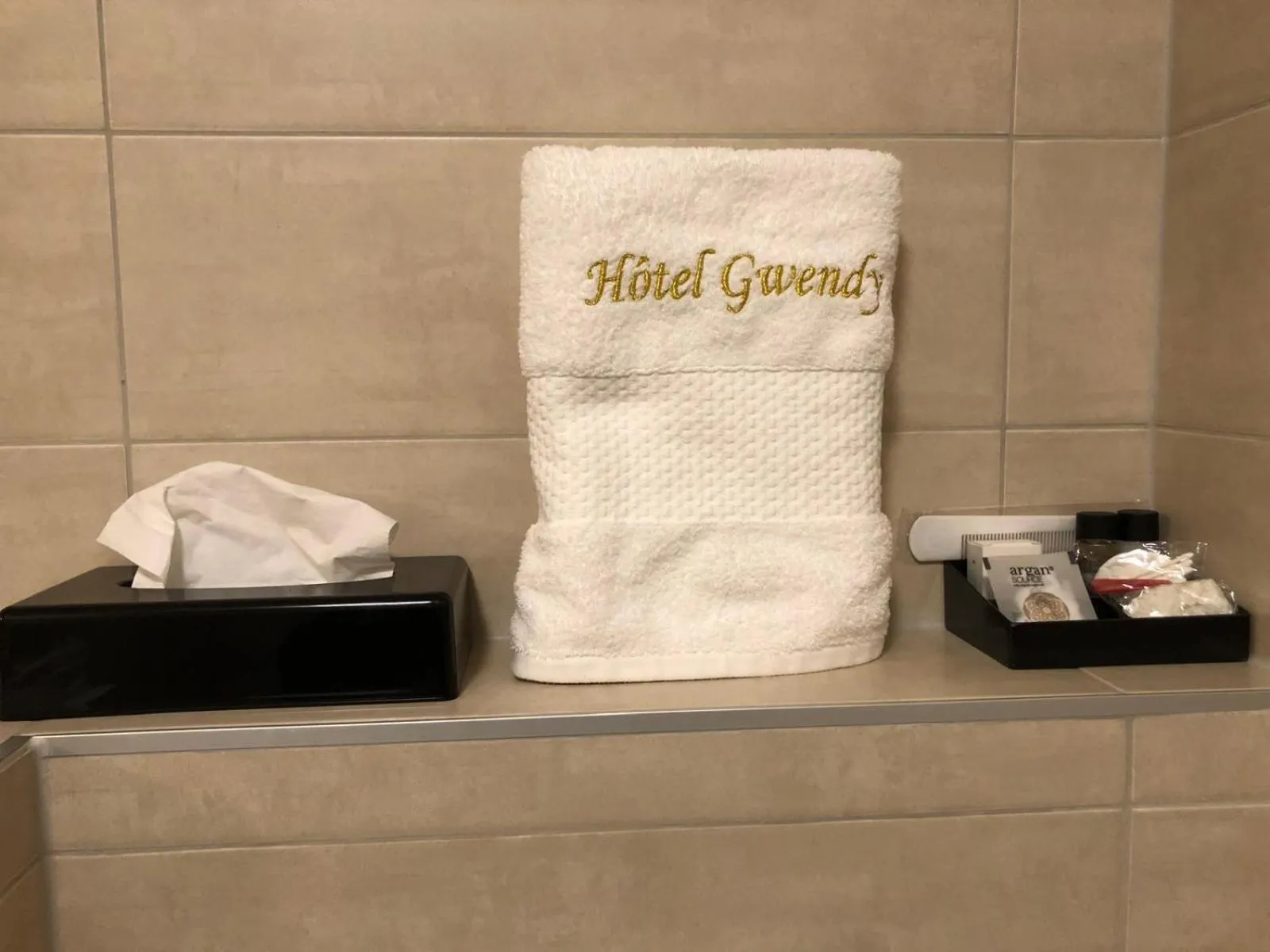 Bathroom in Appart-Hotel Gwendy