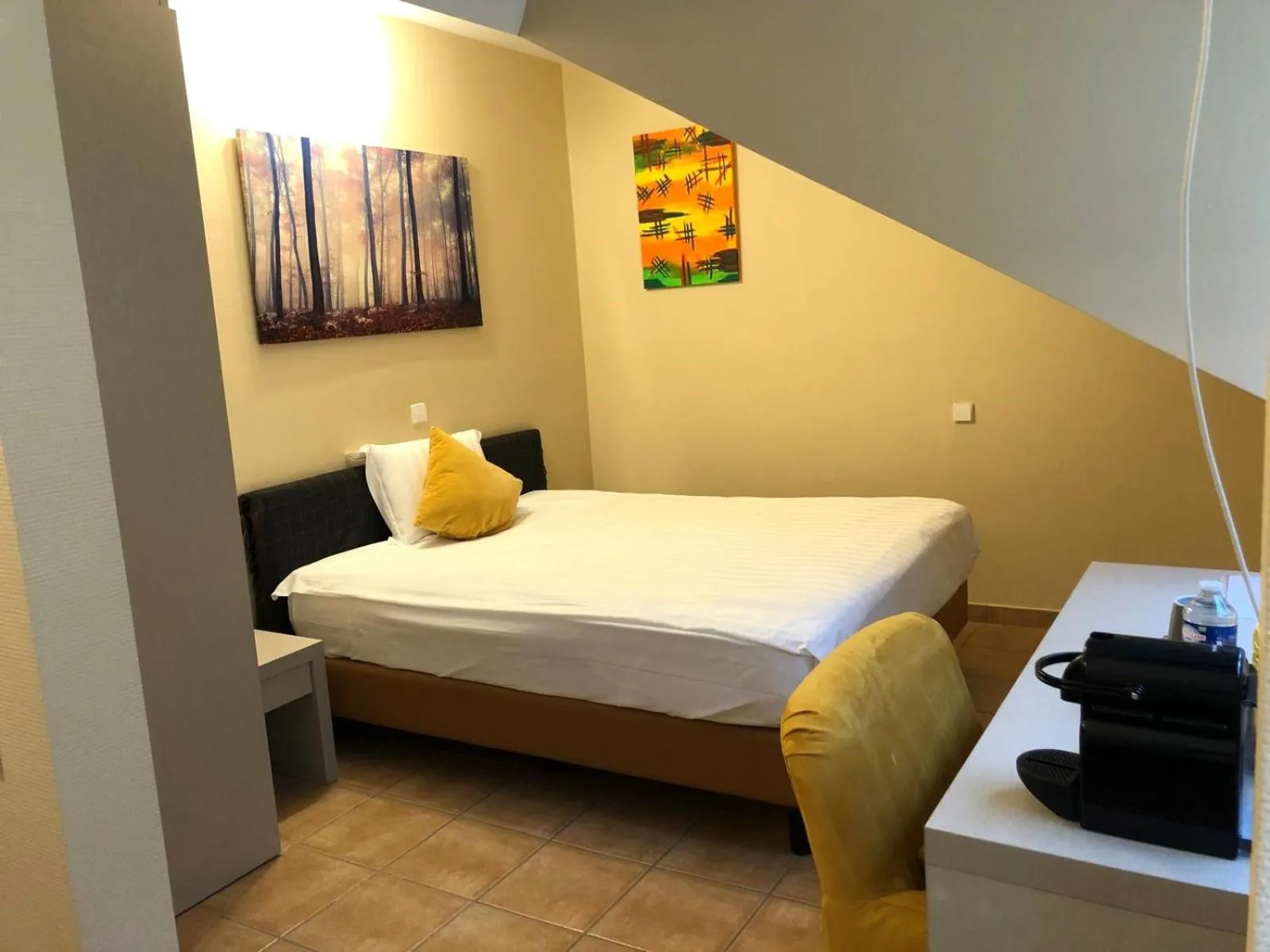 Bedroom, Bed in Appart-Hotel Gwendy