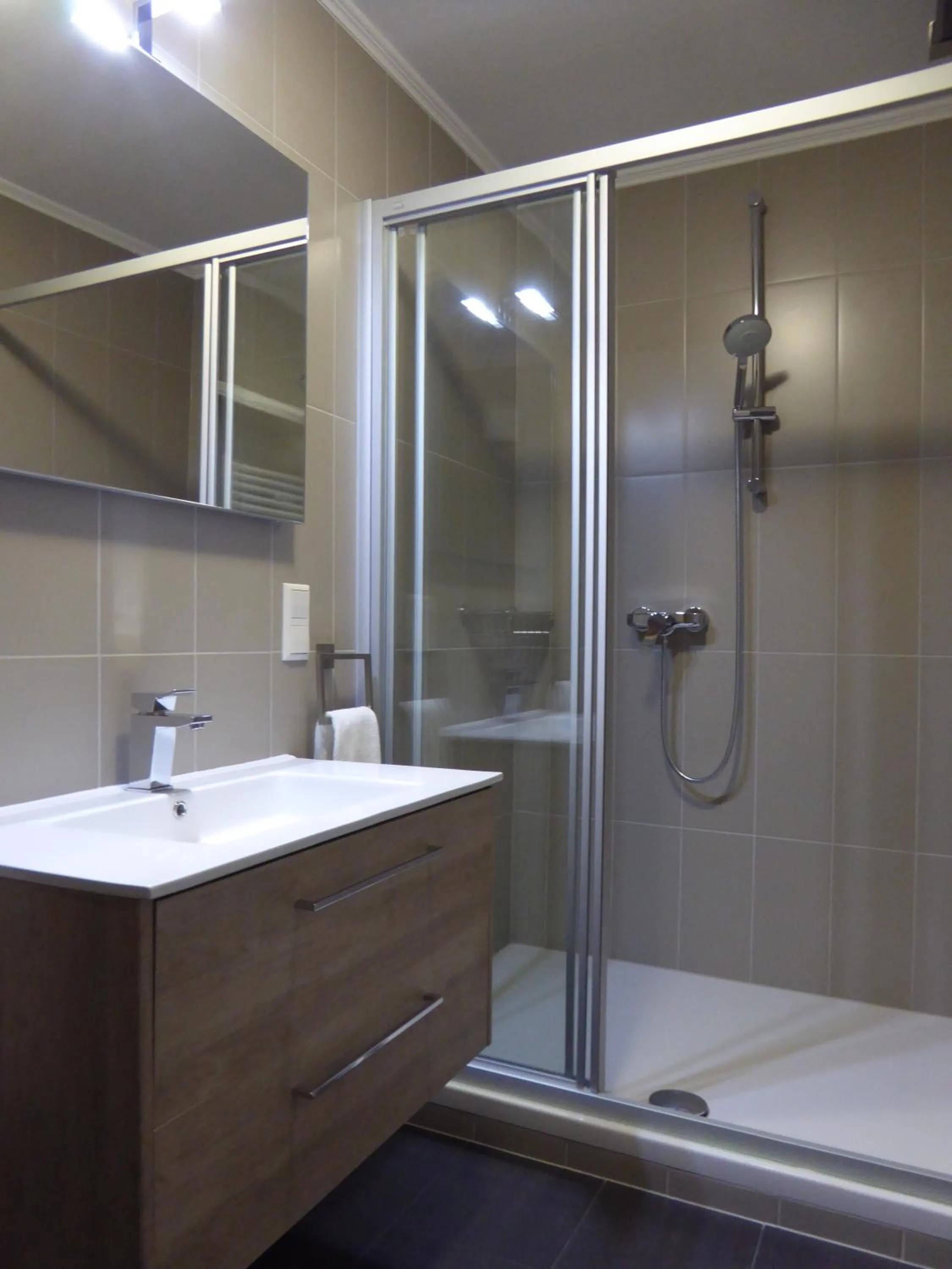 Bathroom in Appart-Hotel Gwendy