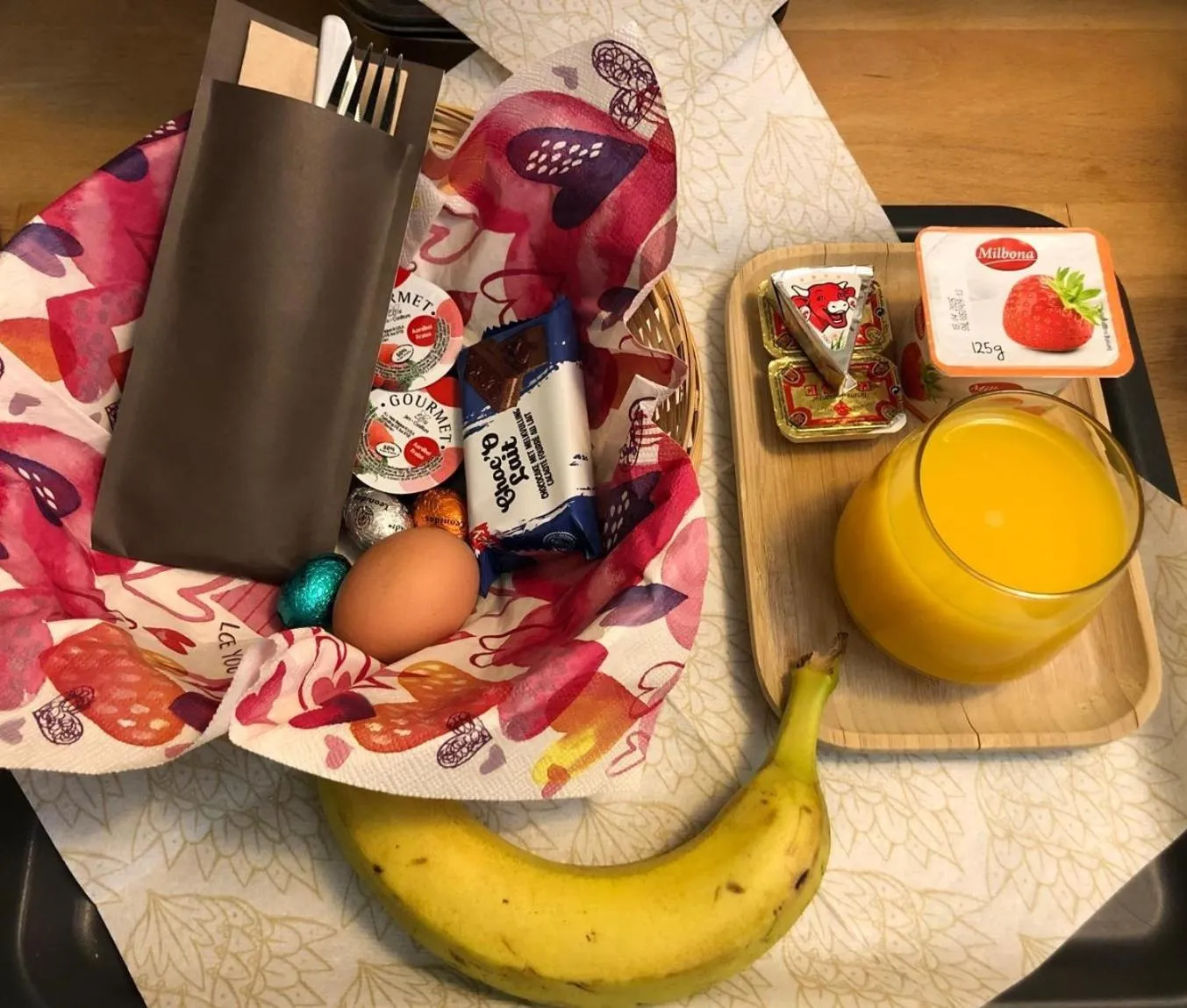 Breakfast in Appart-Hotel Gwendy