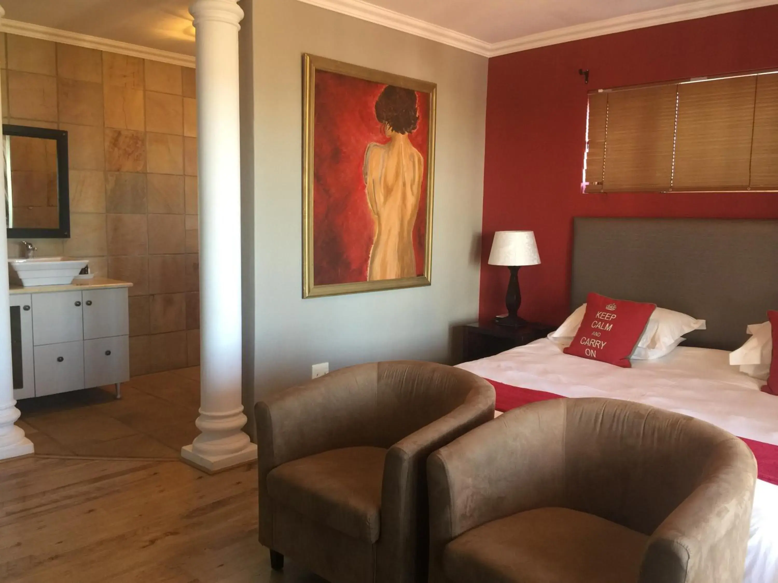 Deluxe King Room with Courtyard View - single occupancy in Sea Whisper Self Catering Deluxe King Room with Courtyard View - single occupancy in Sea Whisper Self Catering