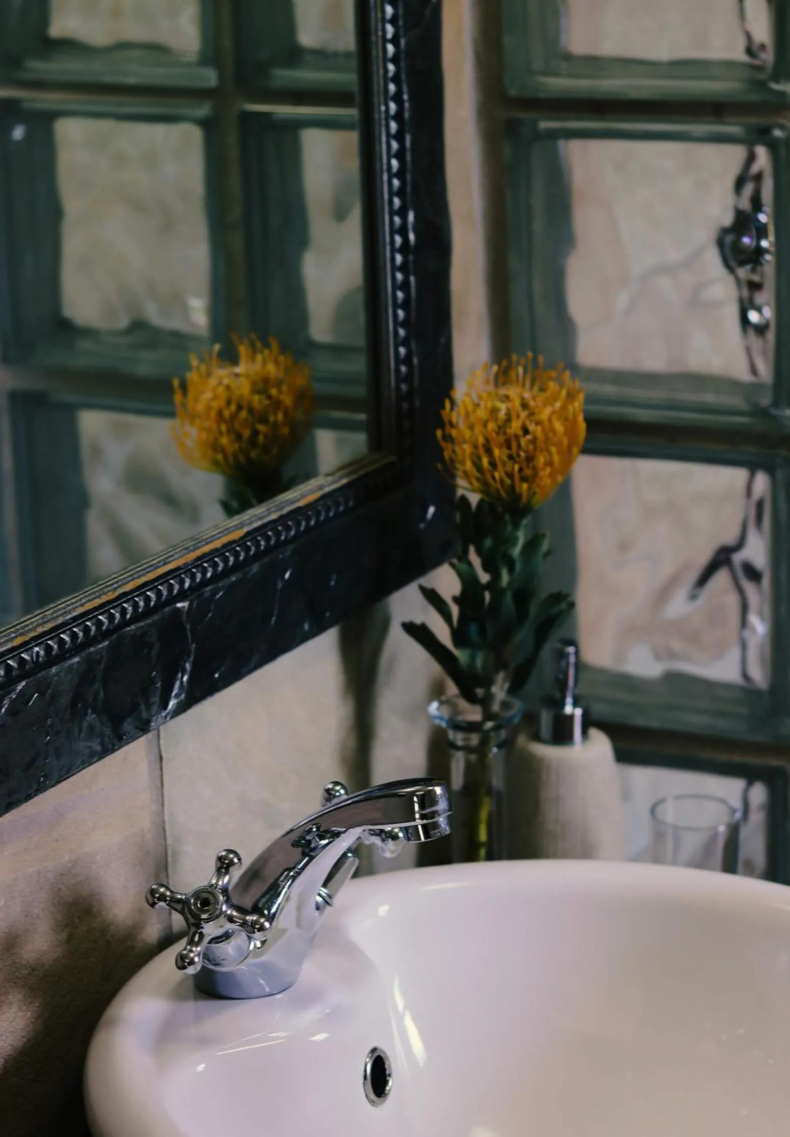 Sea Whisper Self Catering