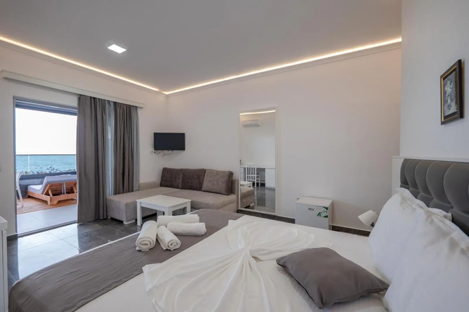 Bed in Vila Era Beach