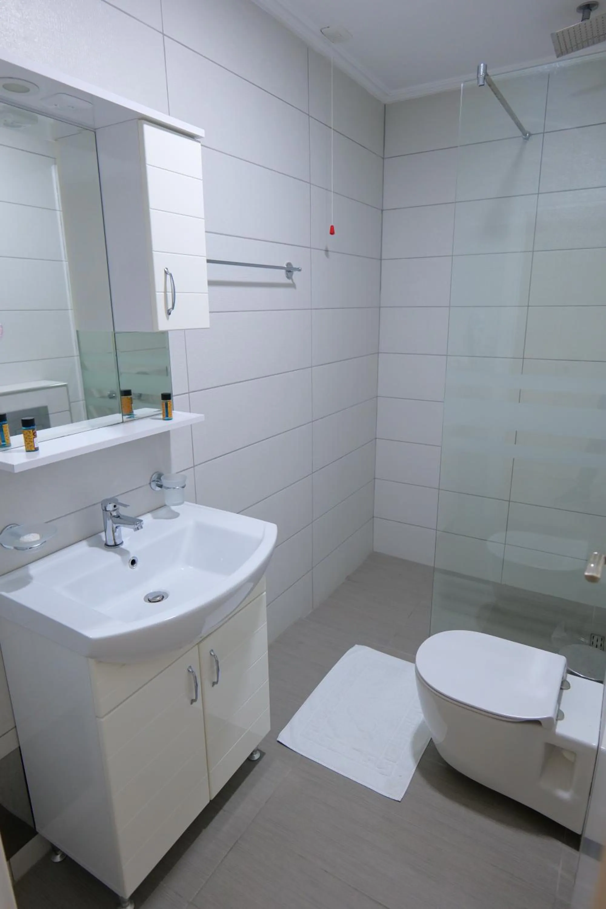 Shower in Vila Era Beach