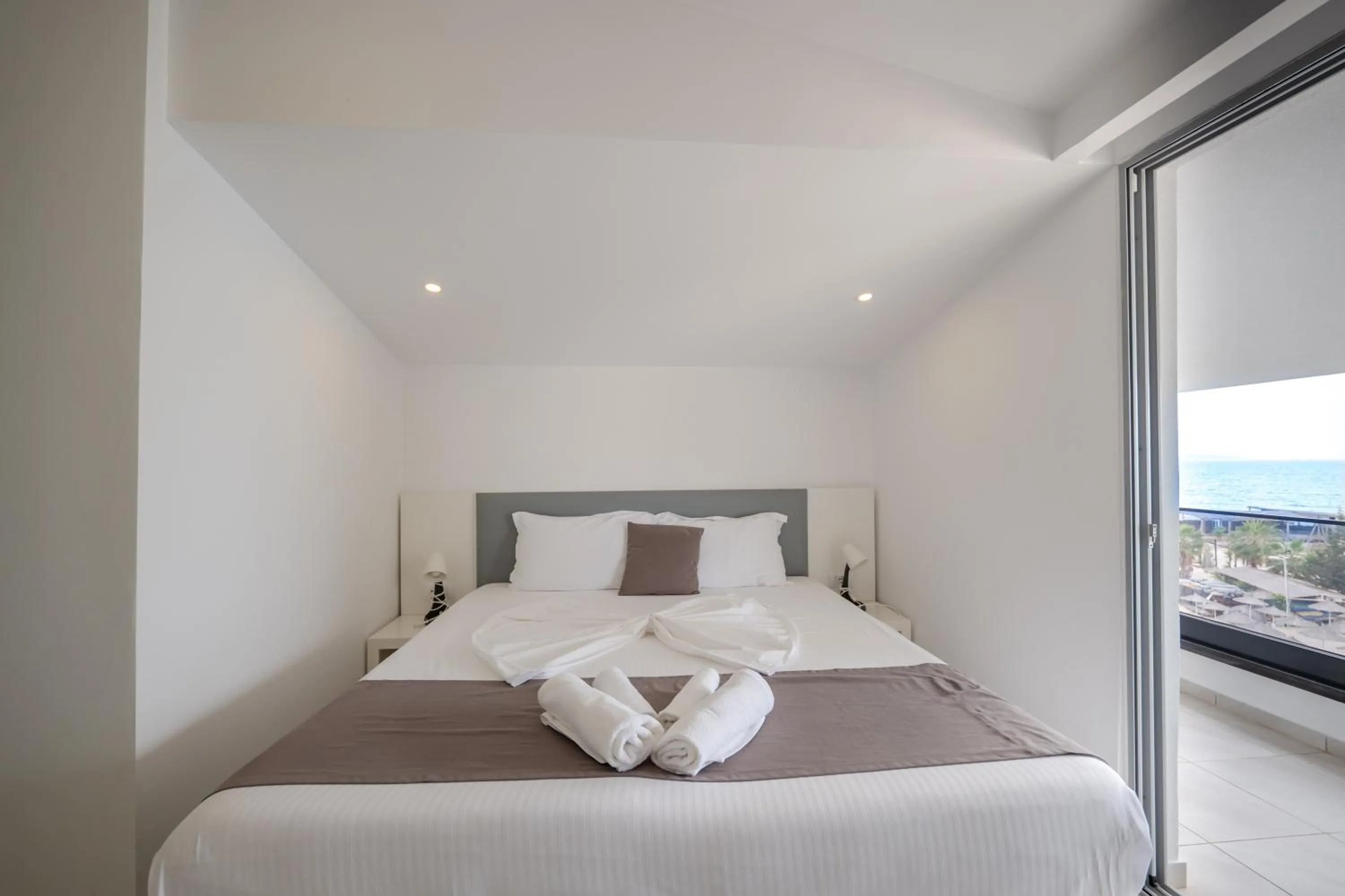 Bed in Vila Era Beach