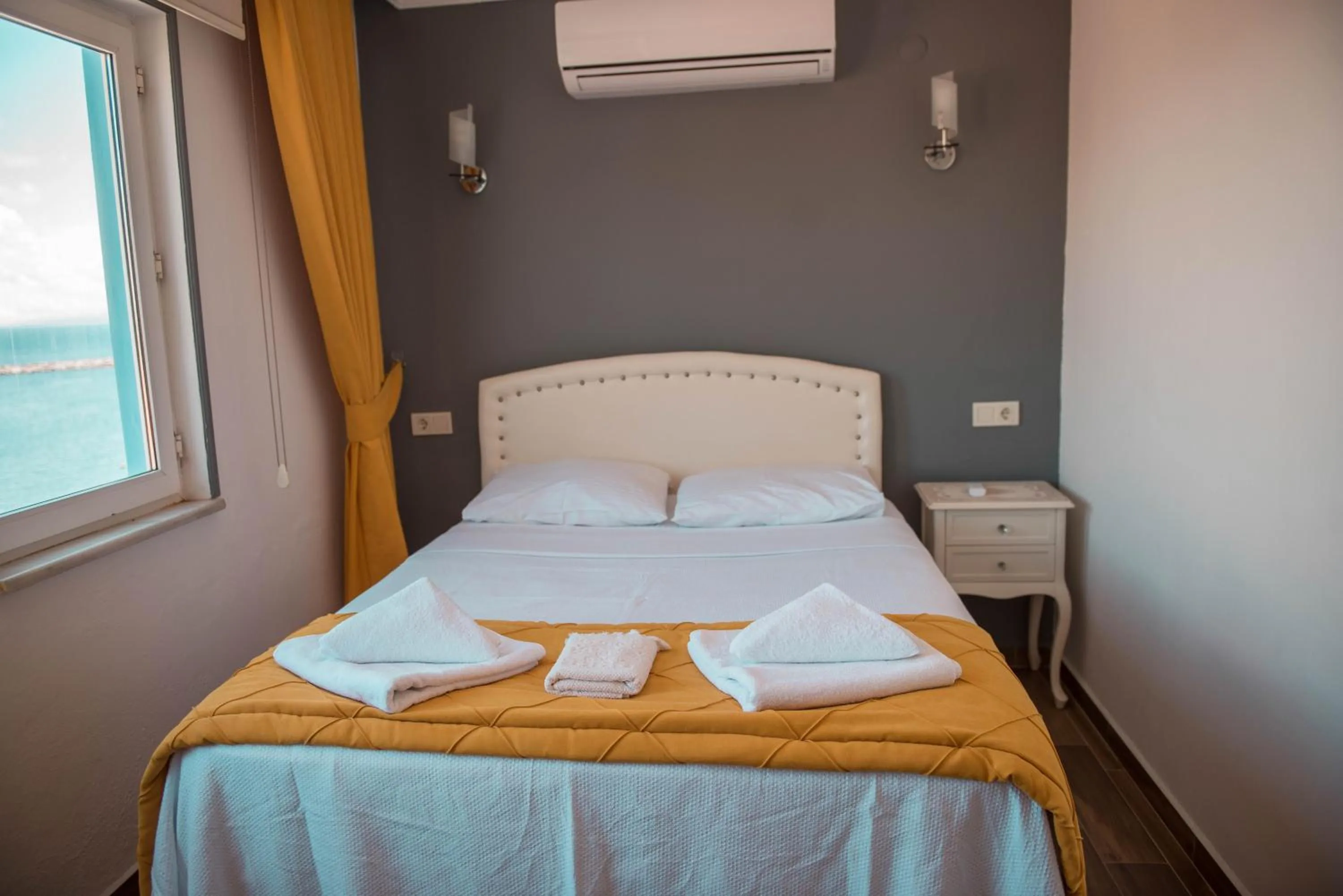 Day, Bed in Bozcaada Aspava Otel