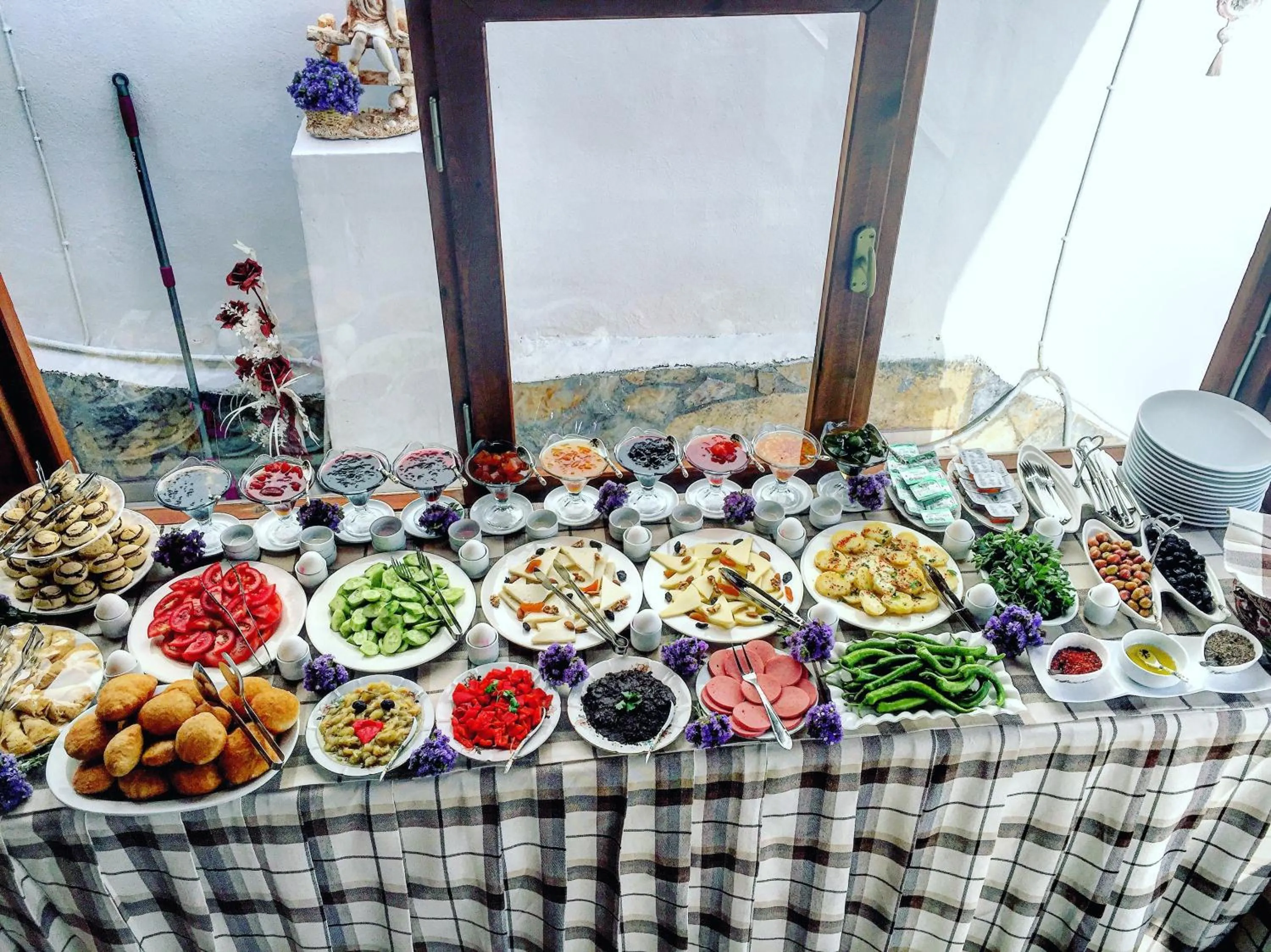 Day in Bozcaada Aspava Otel