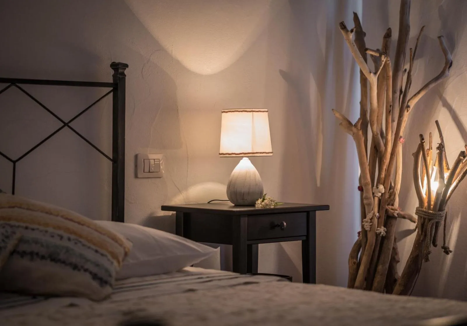 Bedroom, Bed in Dolce Luna