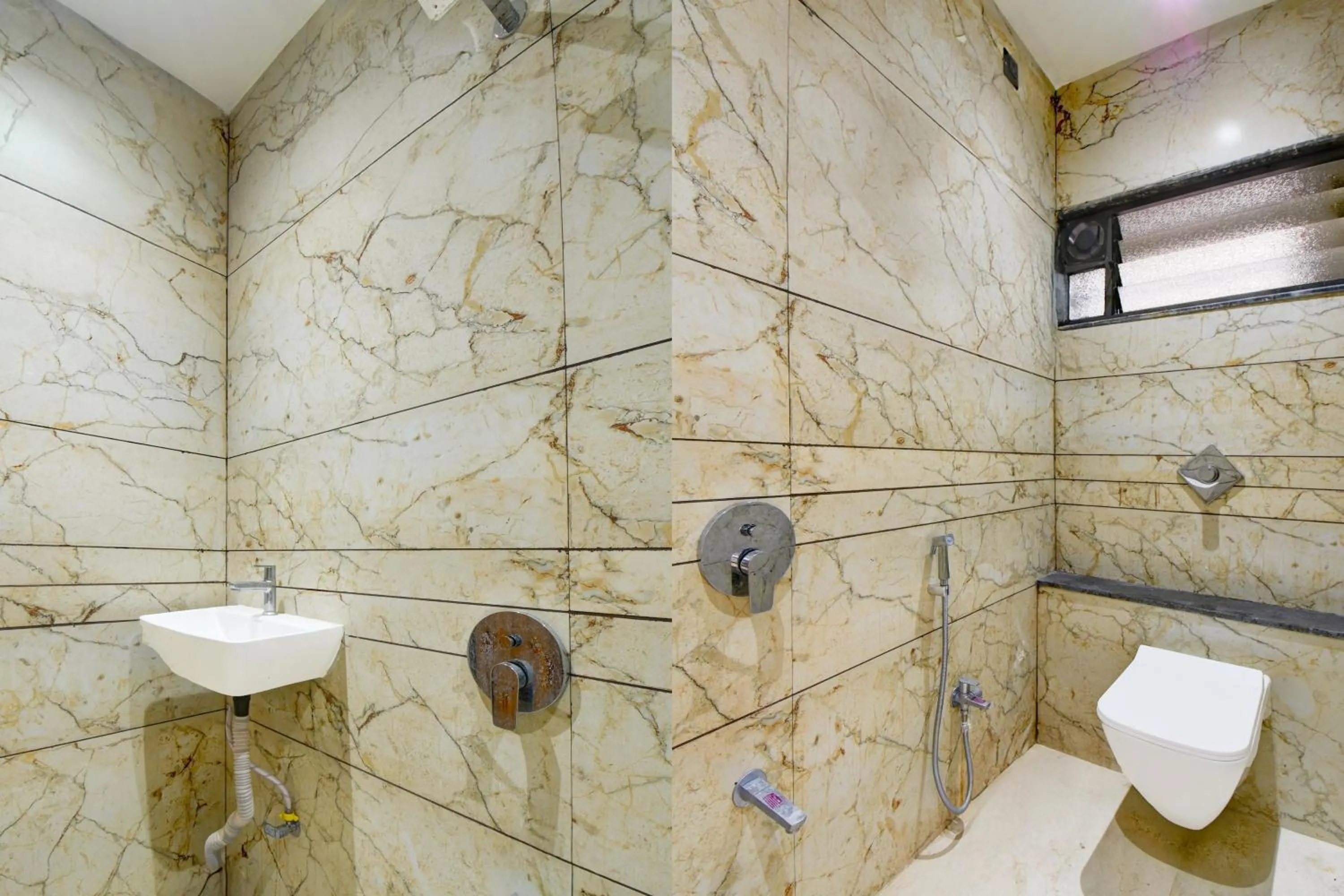 Bathroom in Super Collection O Aurangabad Shendra MIDC Formerly Prayag Inn