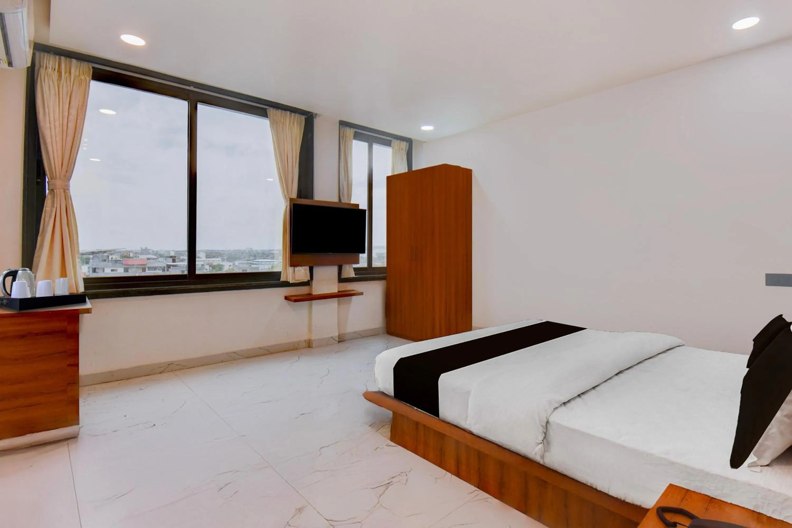 Bedroom in Super Collection O Aurangabad Shendra MIDC Formerly Prayag Inn