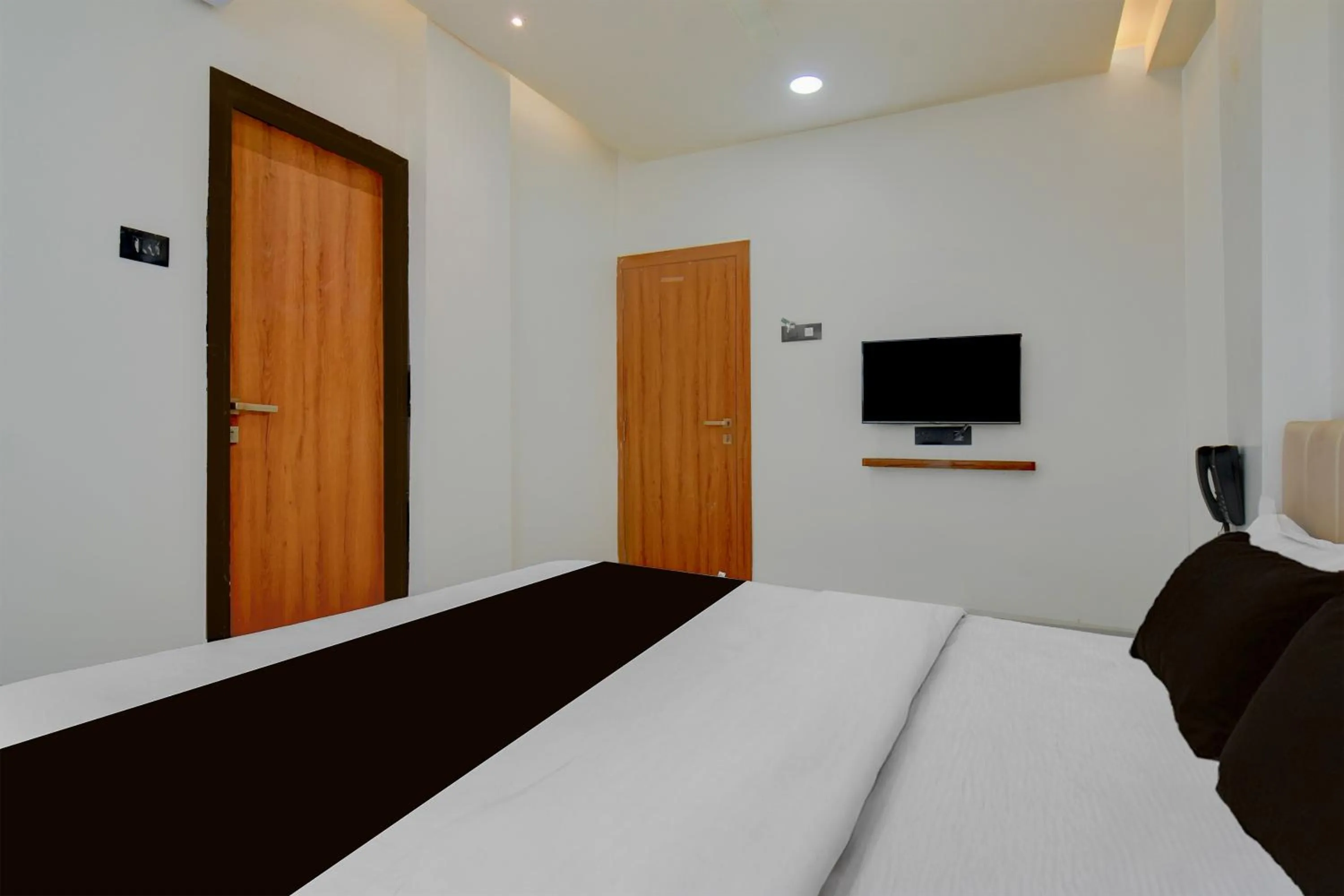 Bedroom in Super Collection O Aurangabad Shendra MIDC Formerly Prayag Inn