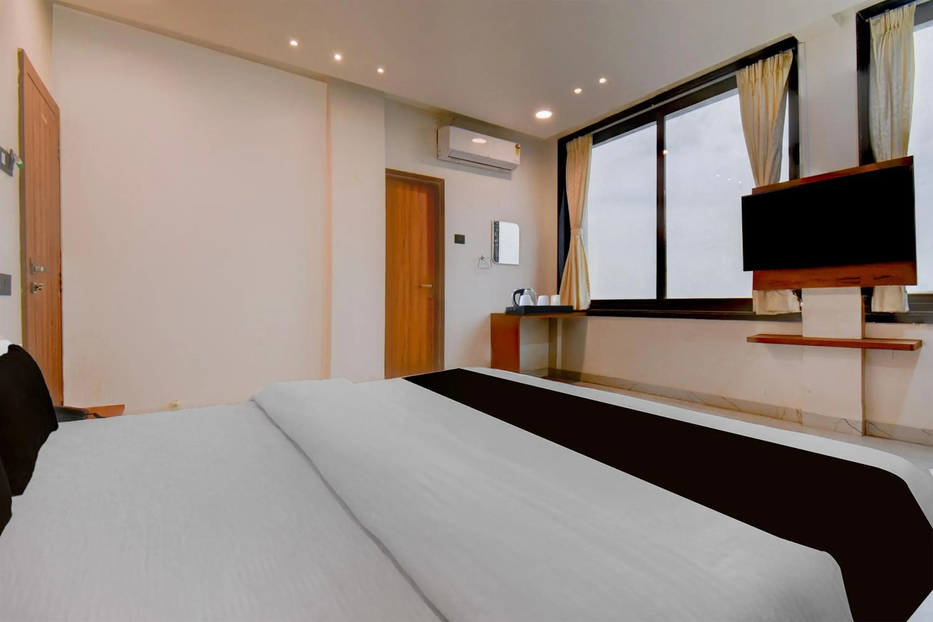 Bedroom in Super Collection O Aurangabad Shendra MIDC Formerly Prayag Inn