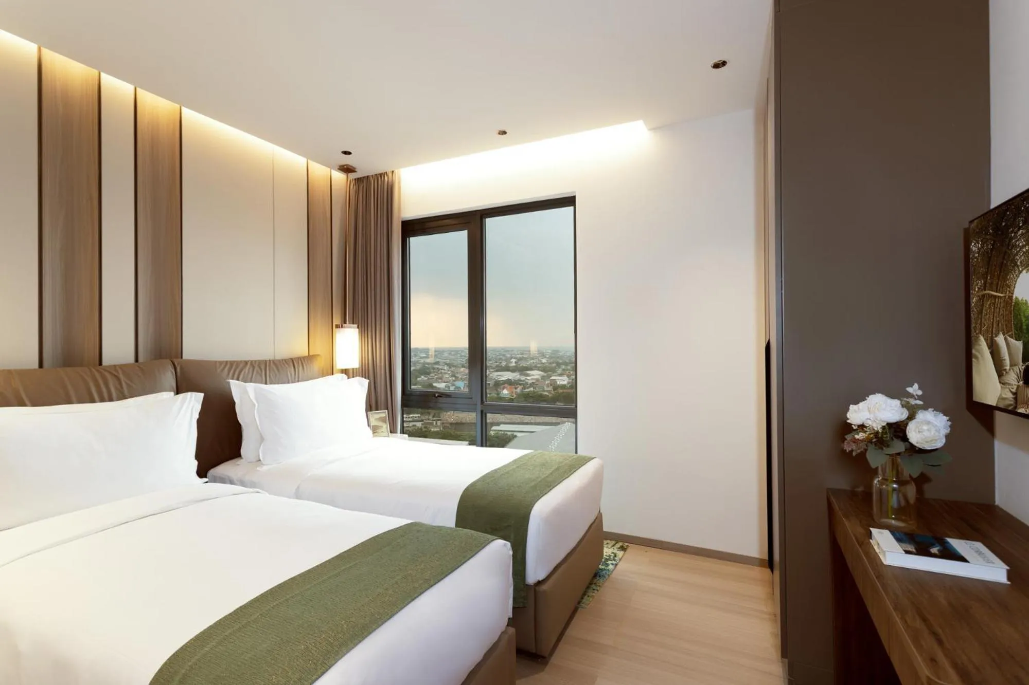 Bed in Somerset Queen City Semarang