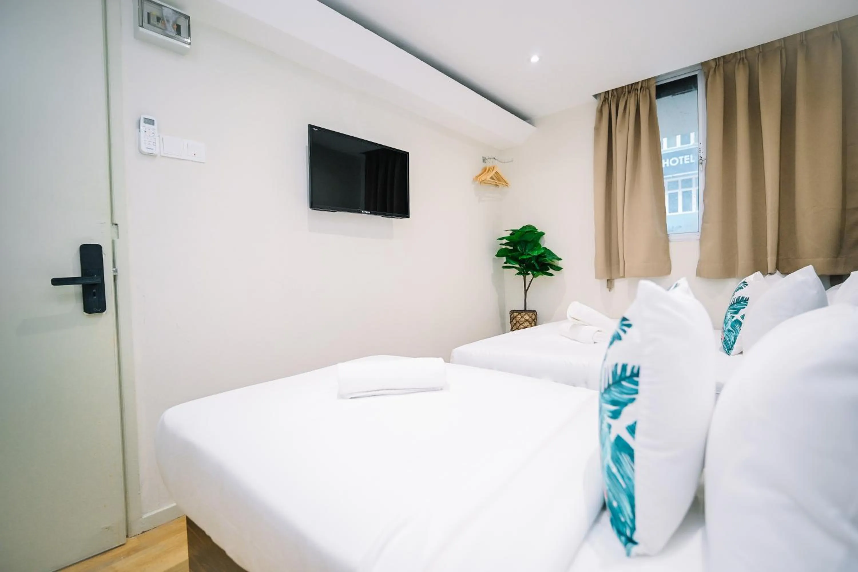 Bed in Swing & Pillows - Sungei Wang Bukit Bintang