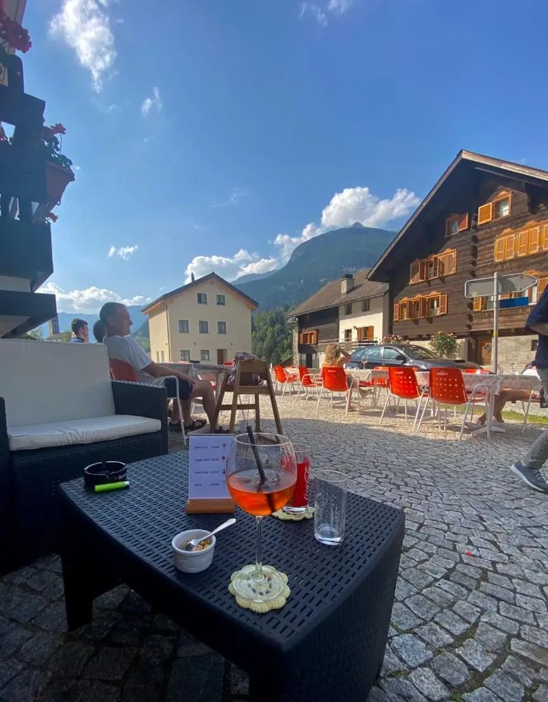 Restaurant/places to eat in B&B Tencia