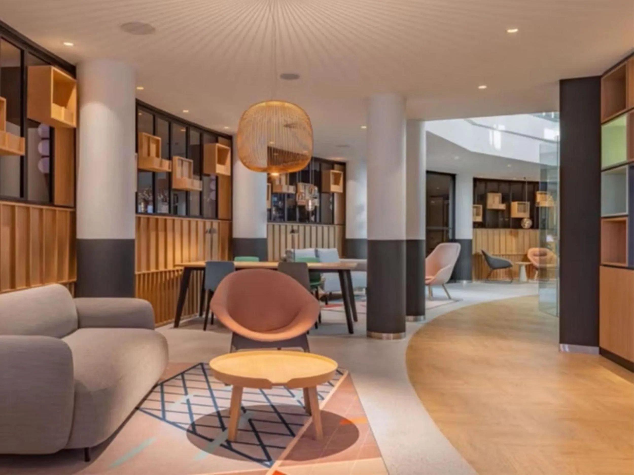 Lobby or reception in Hotel Nordseka The Hague - Voorburg