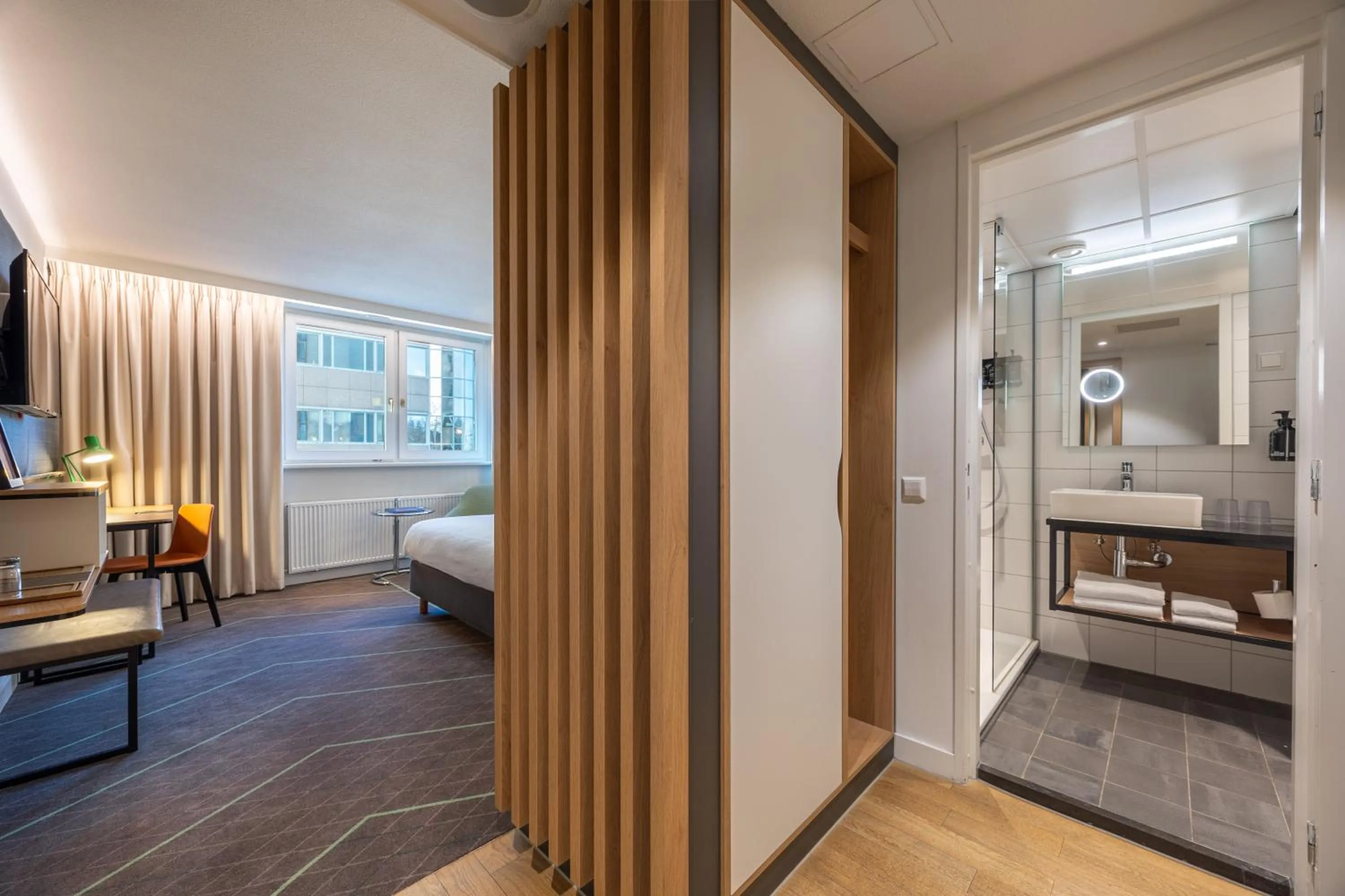 Bedroom, Bed in Hotel Nordseka The Hague - Voorburg