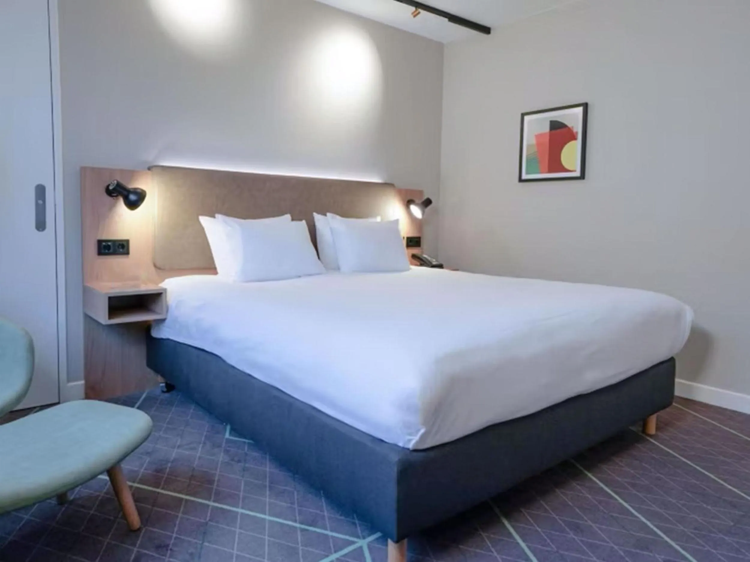 Bed in Hotel Nordseka The Hague - Voorburg