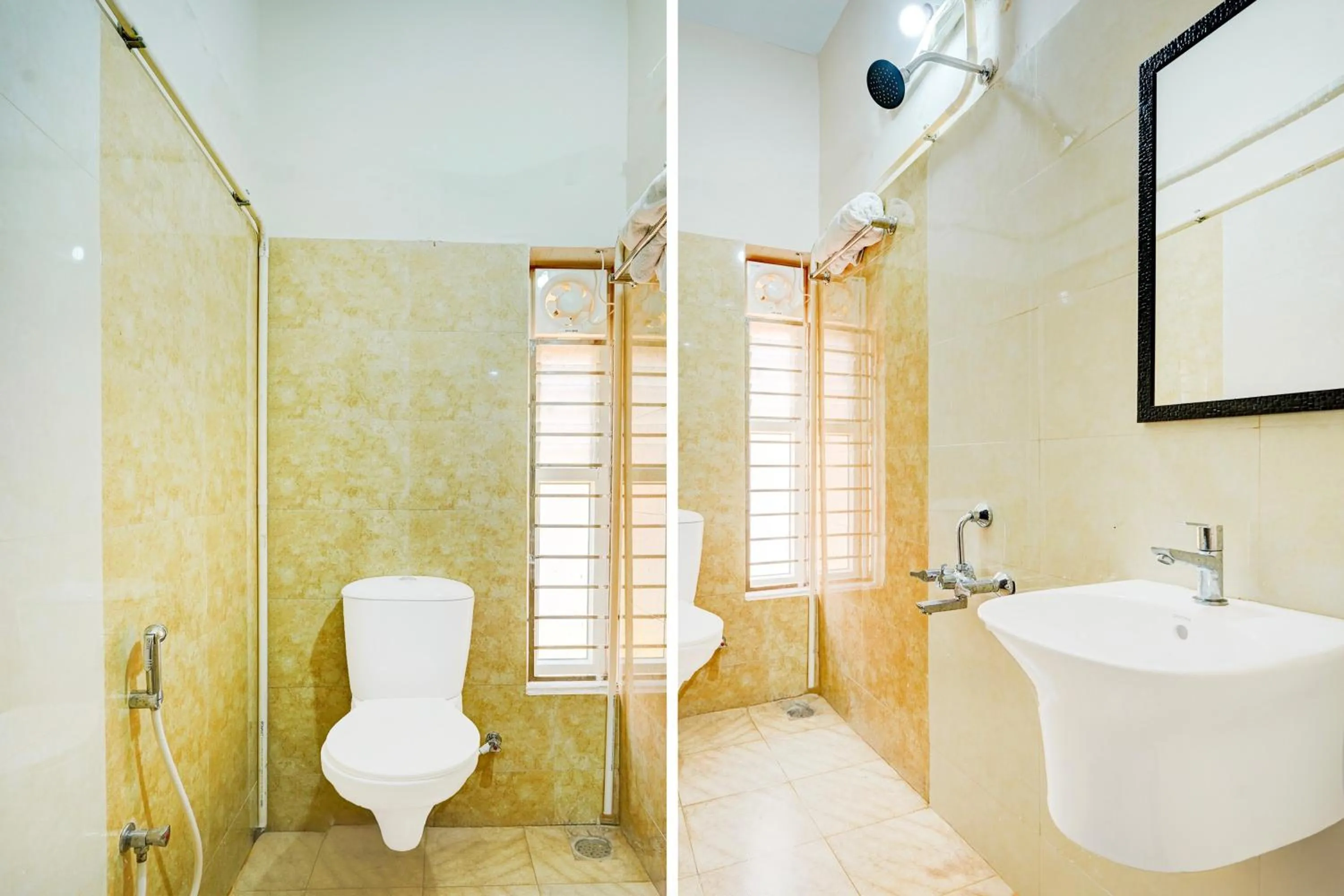 Bathroom in Super Collection O Sholinganallur Chennai Formerly Nimalan Residenc