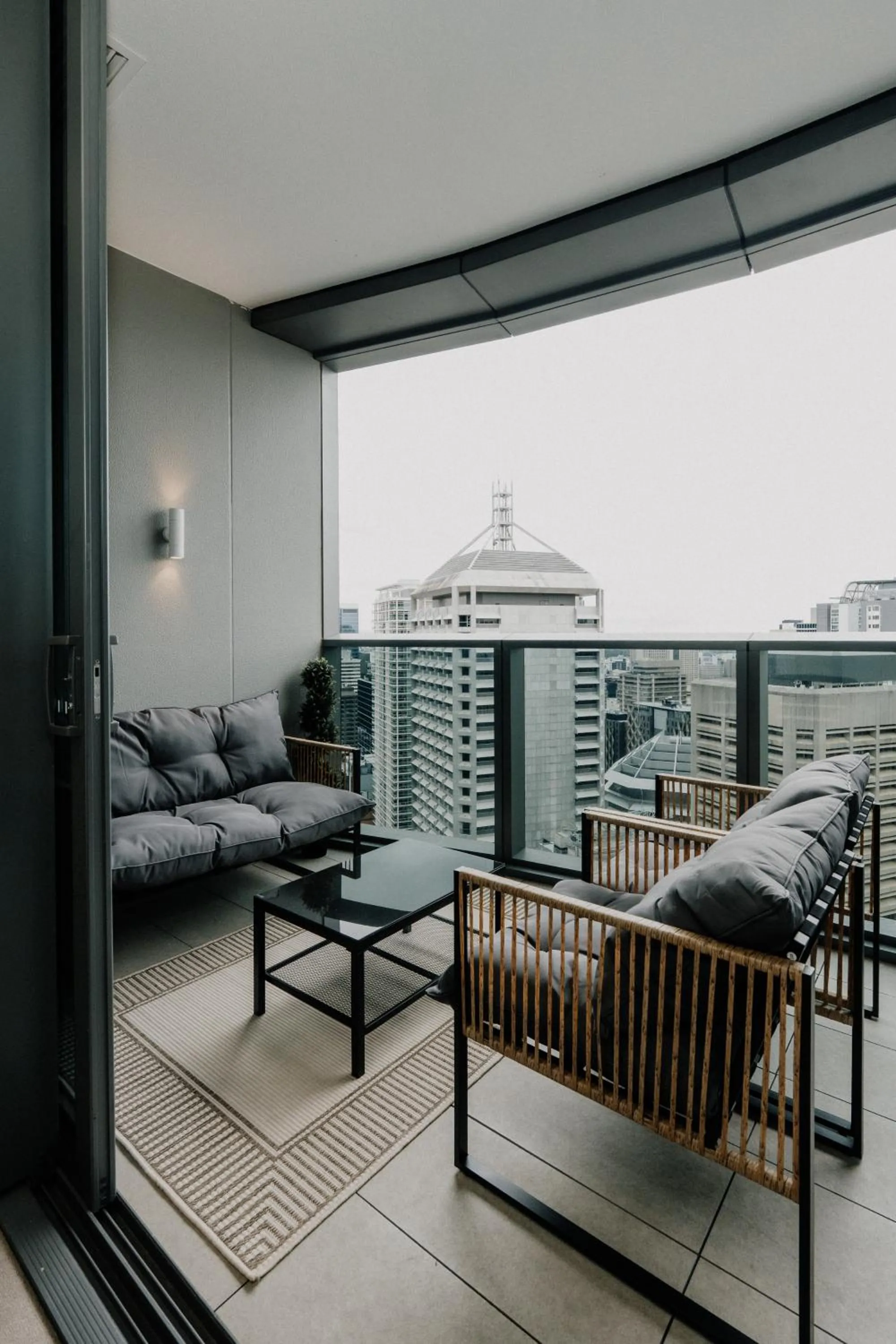 Nooon Stay QW - Apartments Managed by The NOOON STAY