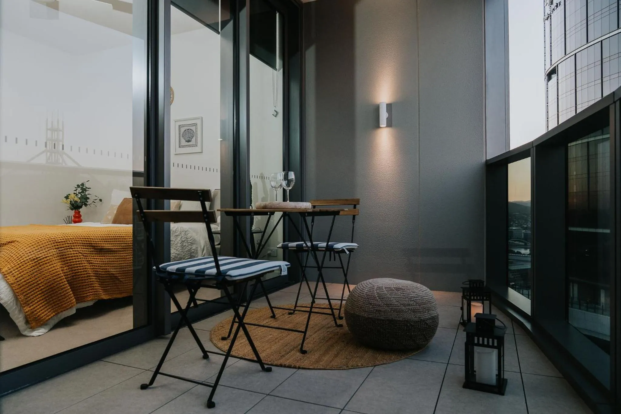 Bed in Nooon Stay QW - Apartments Managed by The NOOON STAY