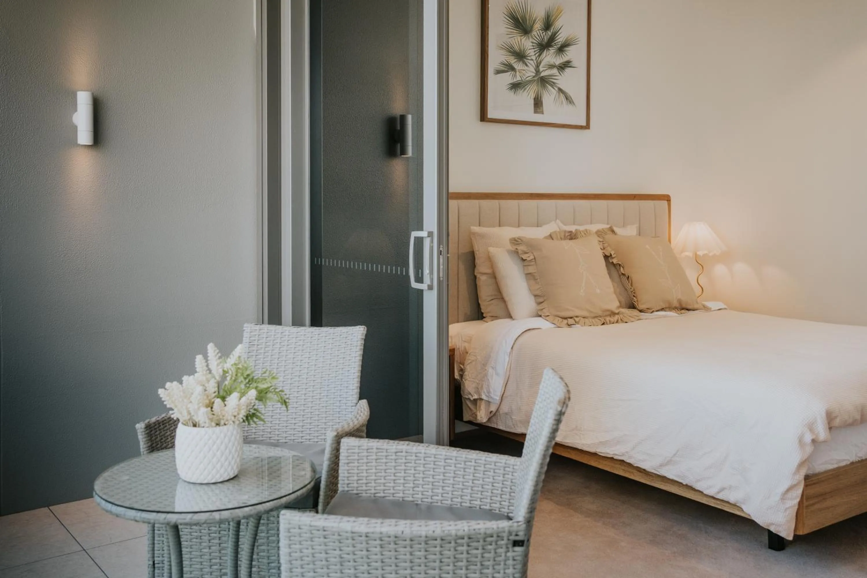 Bed in Nooon Stay QW - Apartments Managed by The NOOON STAY