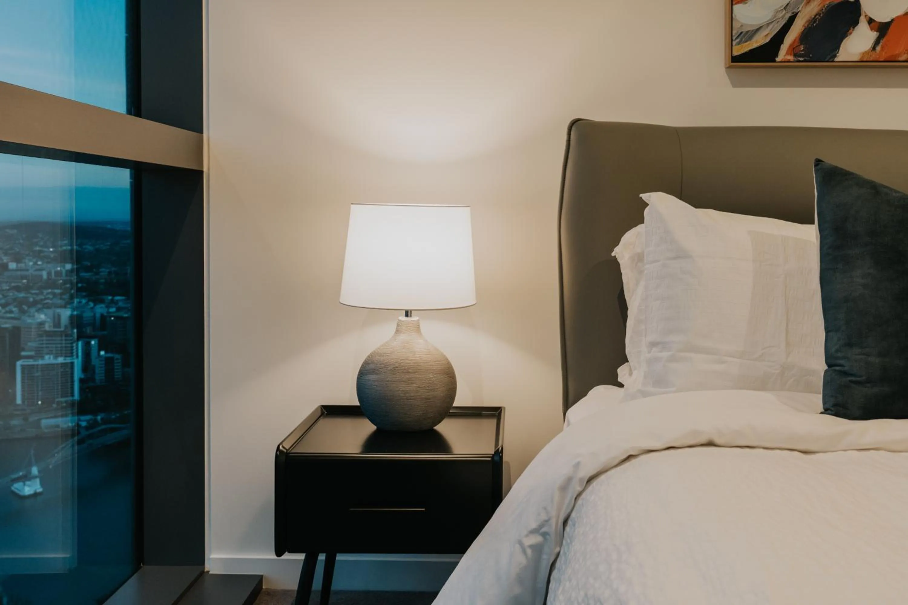 Bed in Nooon Stay QW - Apartments Managed by The NOOON STAY