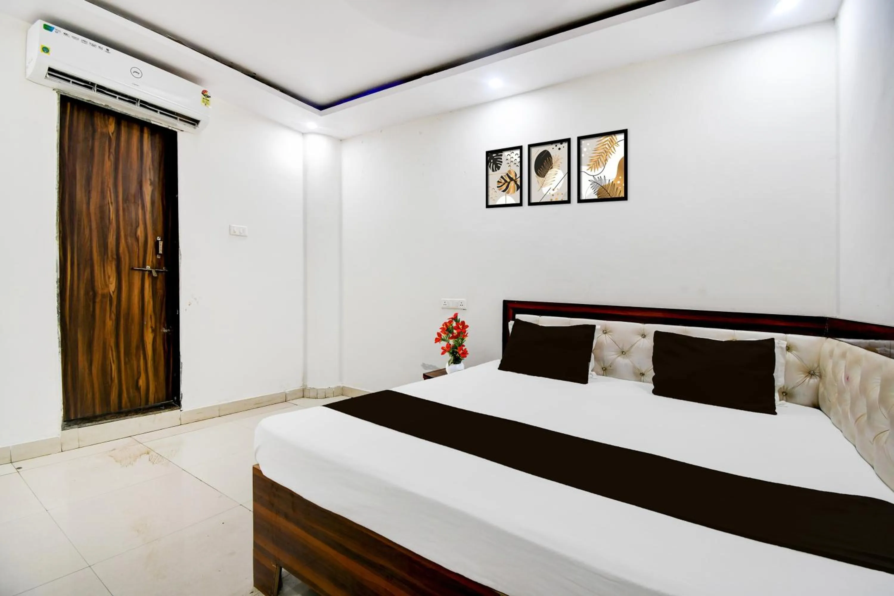 Bedroom, Bed in Super Hotel O Gorakhpur Industrial Area Formerly Shaurya Inn