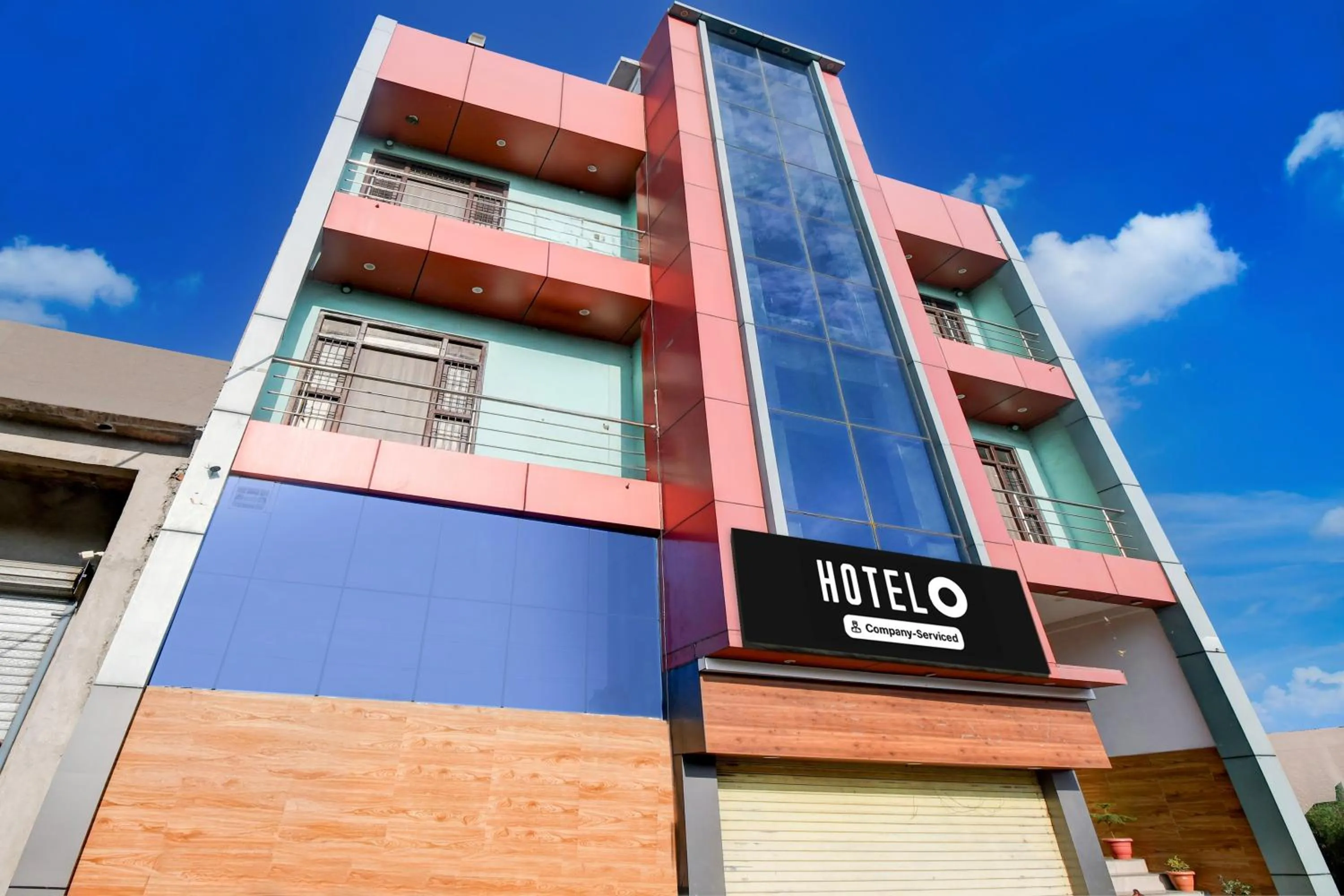 Facade/entrance in Super Hotel O Gorakhpur Industrial Area Formerly Shaurya Inn