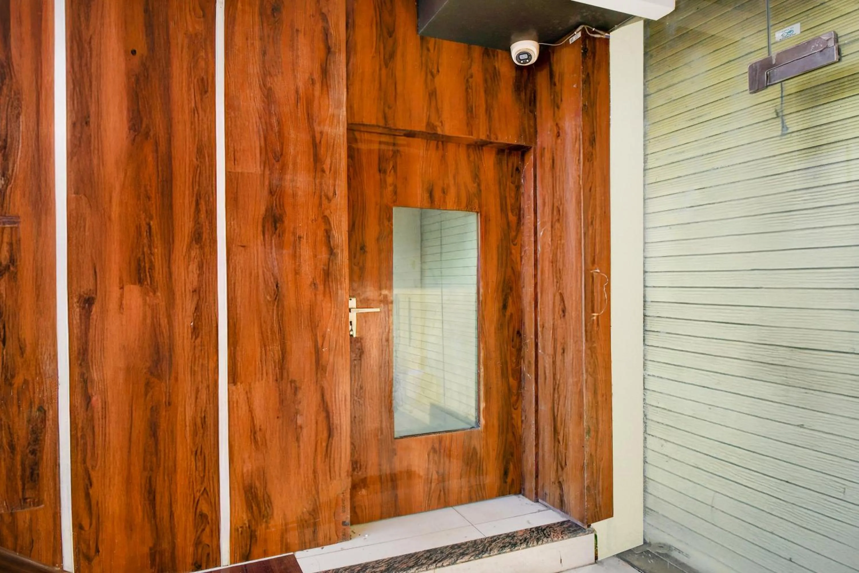 Facade/entrance in Super Hotel O Gorakhpur Industrial Area Formerly Shaurya Inn