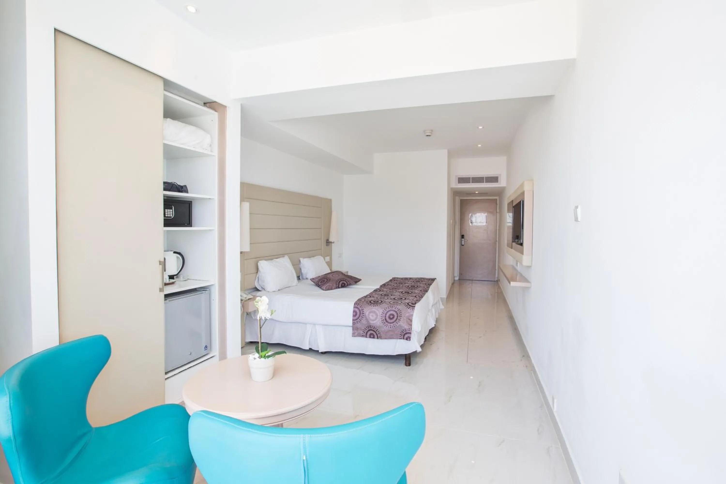 Tsokkos Protaras Beach Hotel