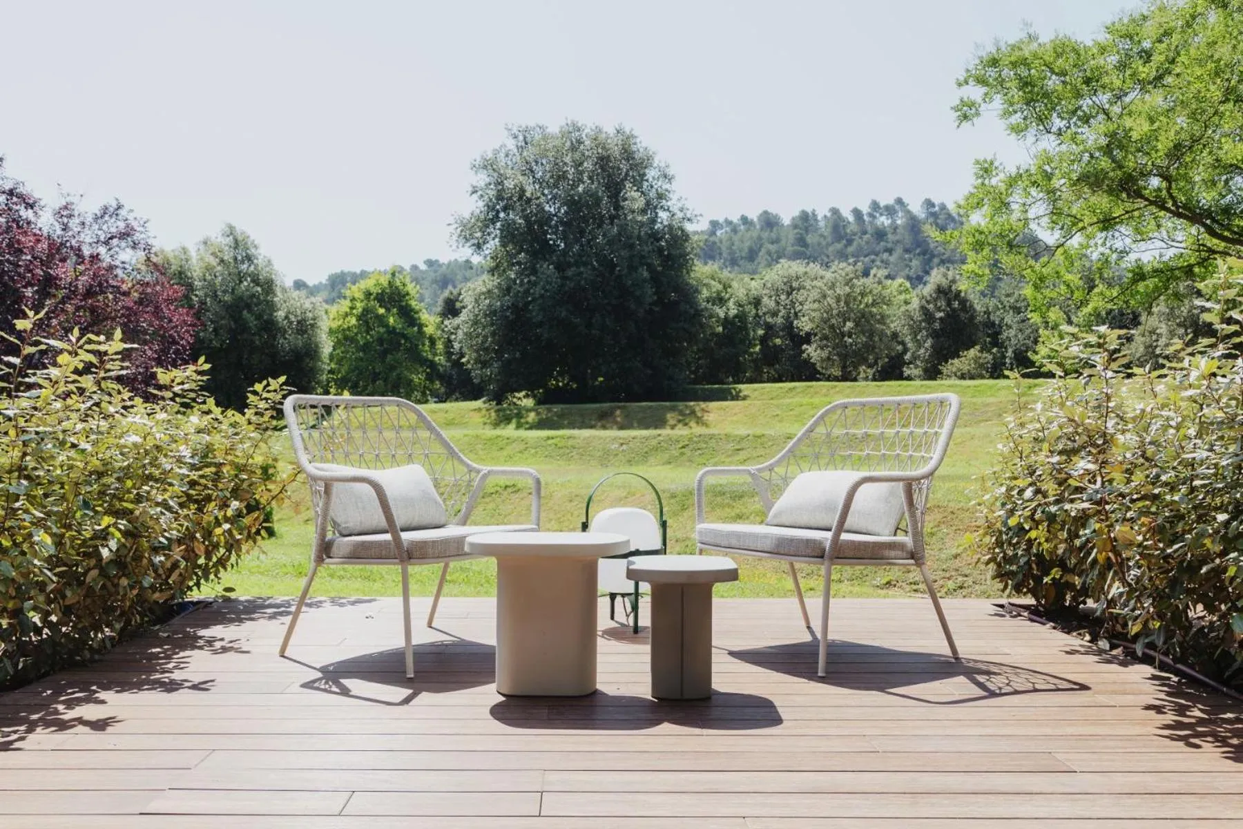 Patio in Hotel Món Sant Benet
