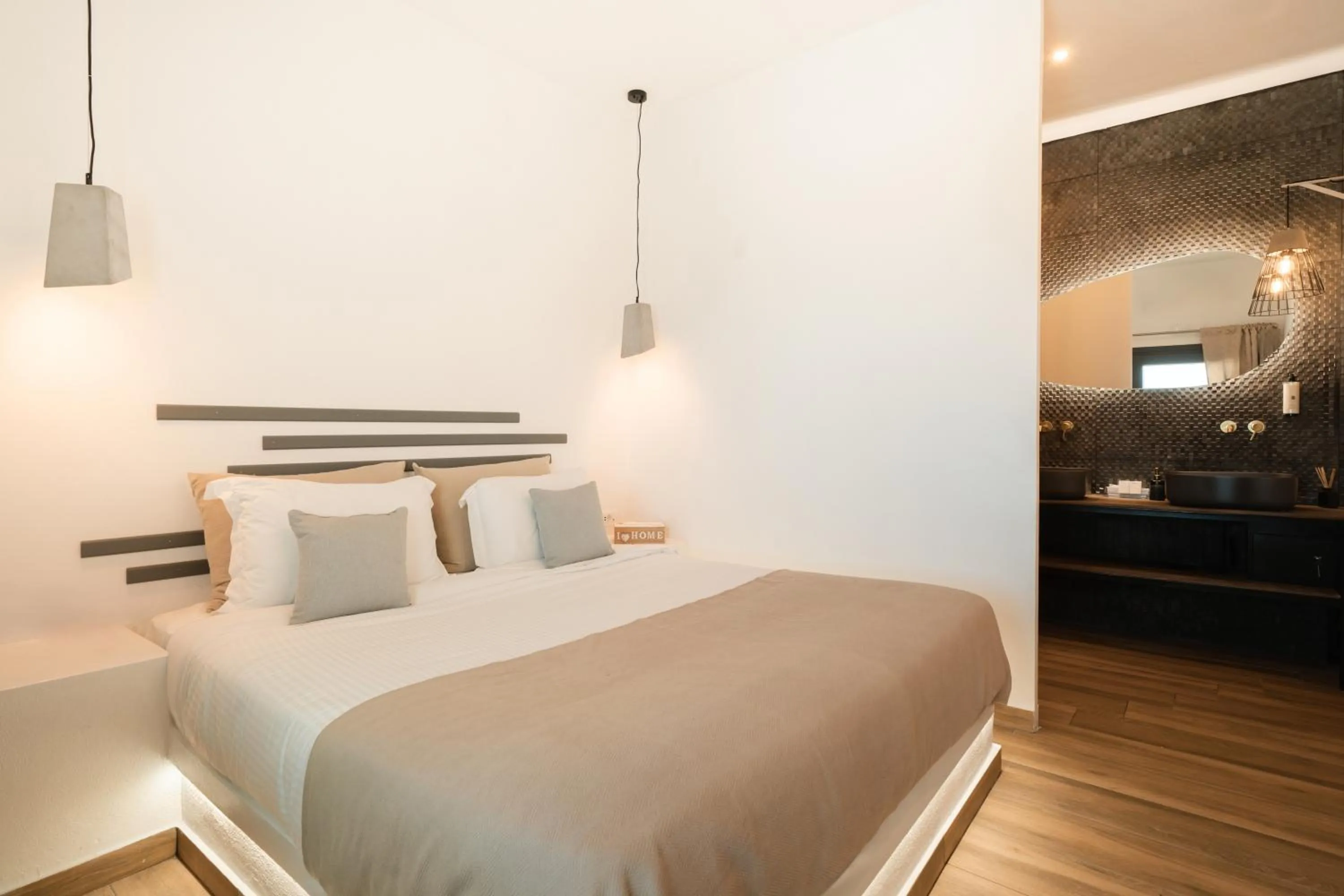 Bed in Belle Etoile Villas