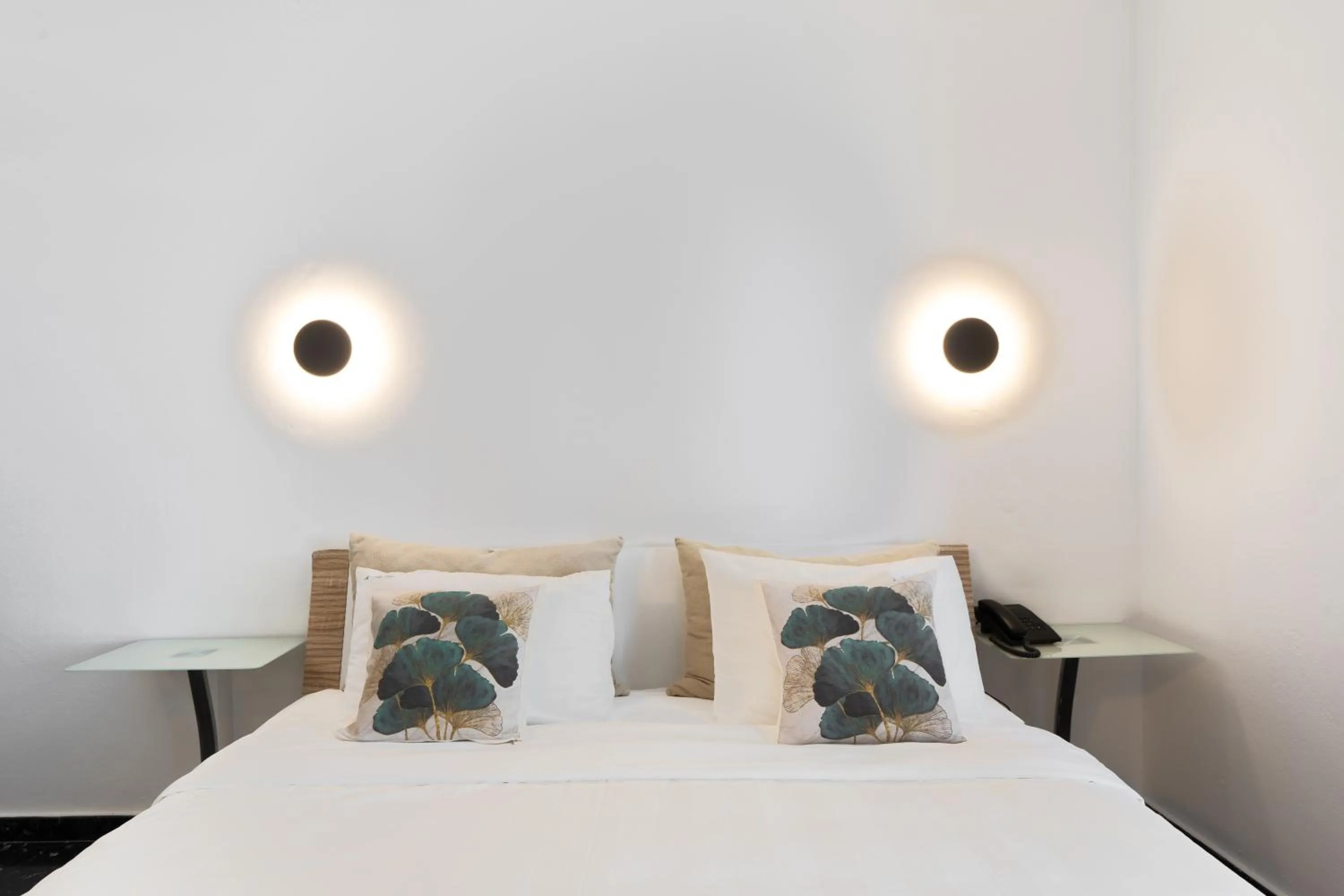 Bed in Belle Etoile Villas