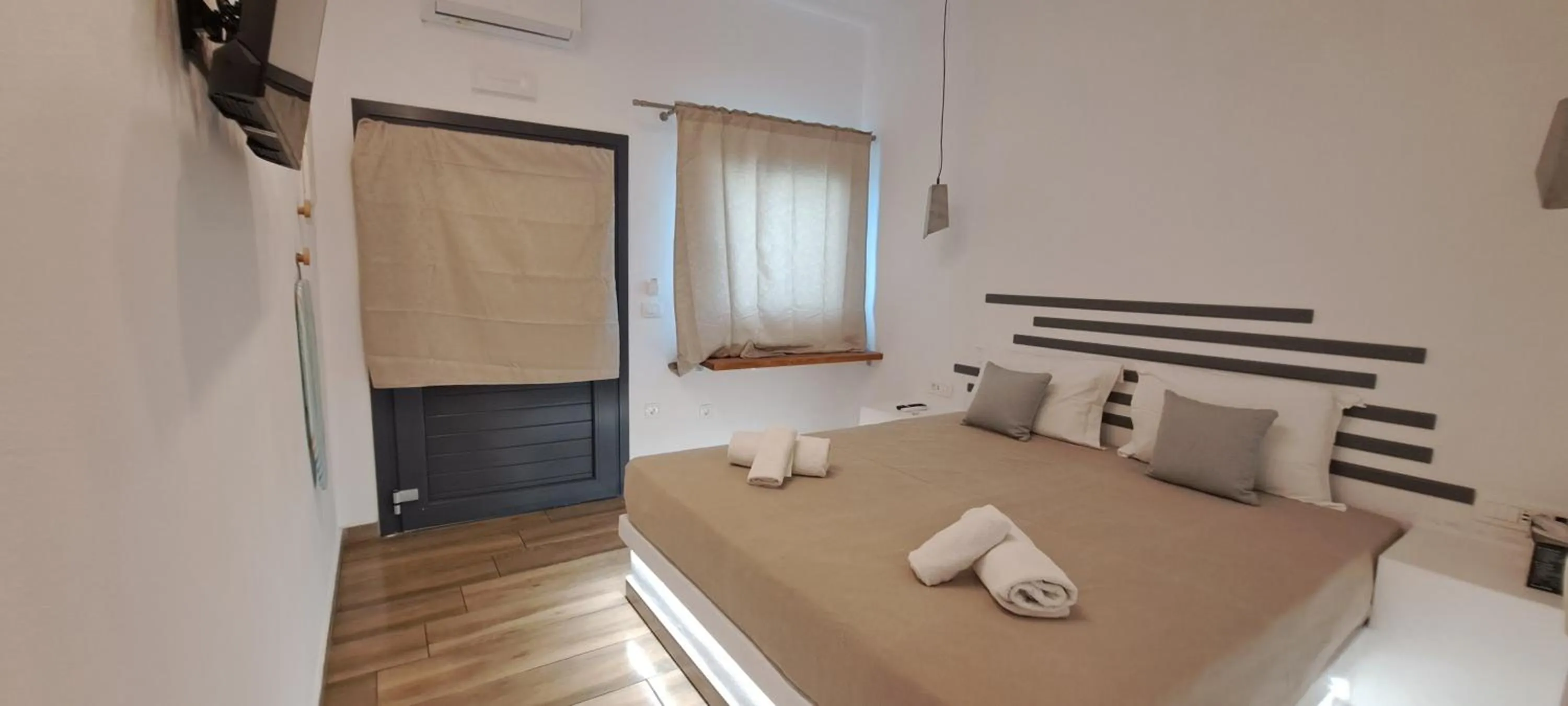 Bed in Belle Etoile Villas