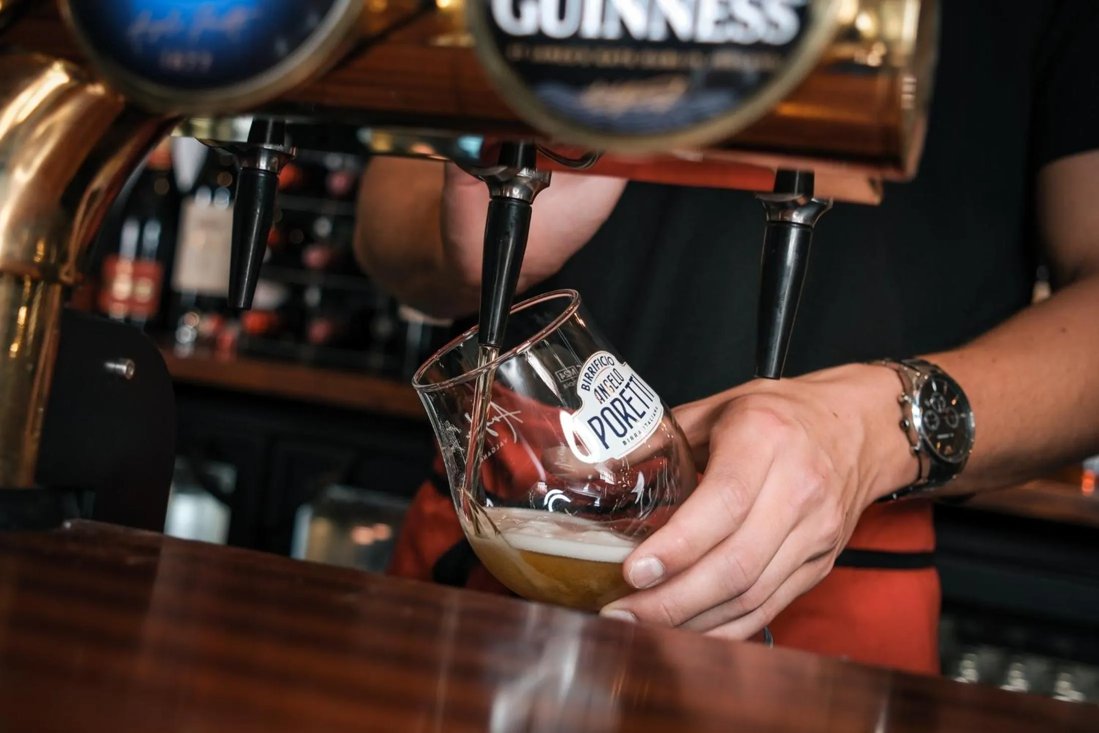 Food and drinks in Coach & Horses Hotel